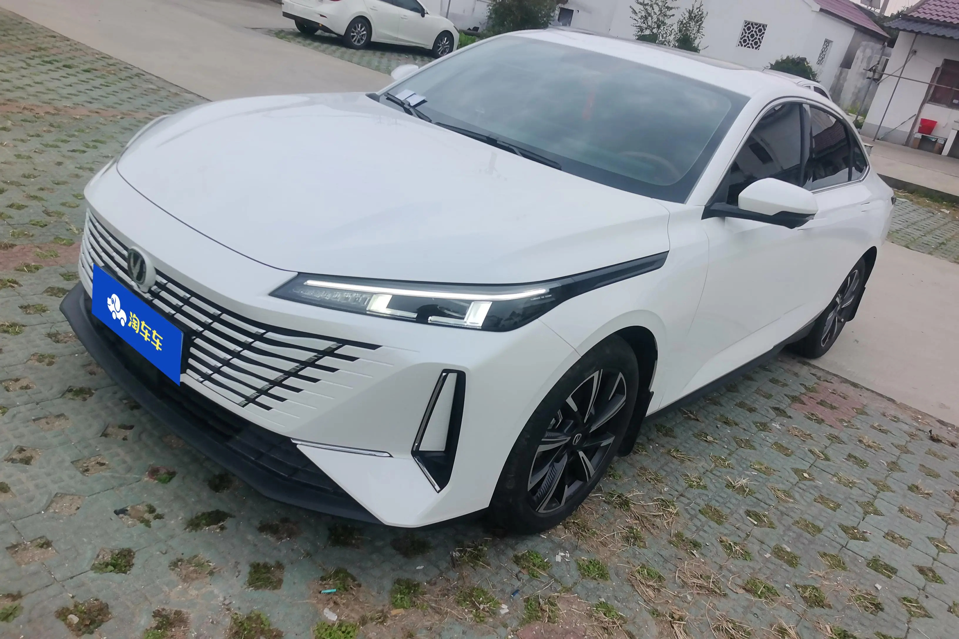 Changan Escape  из Китая