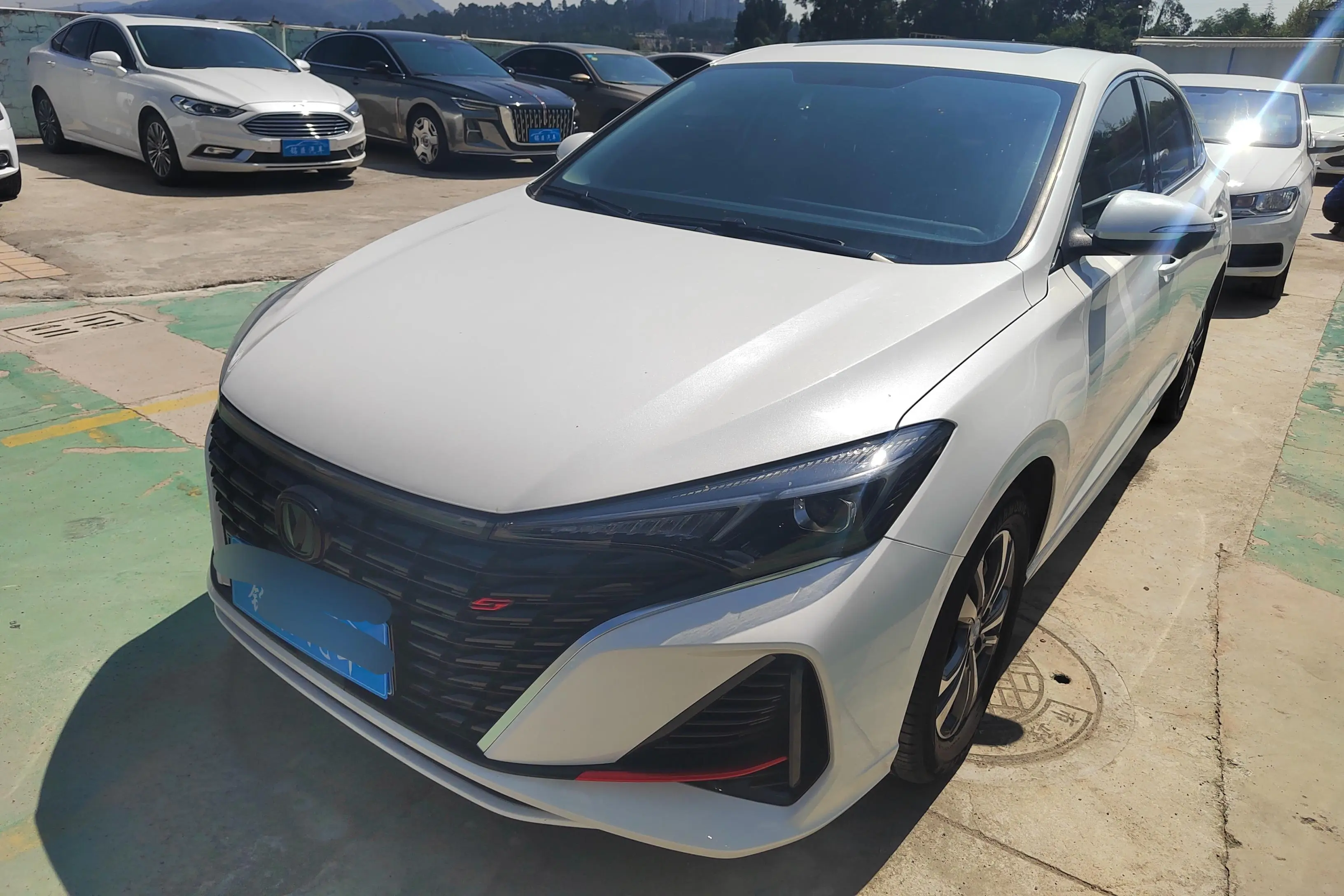 Changan Escape  из Китая