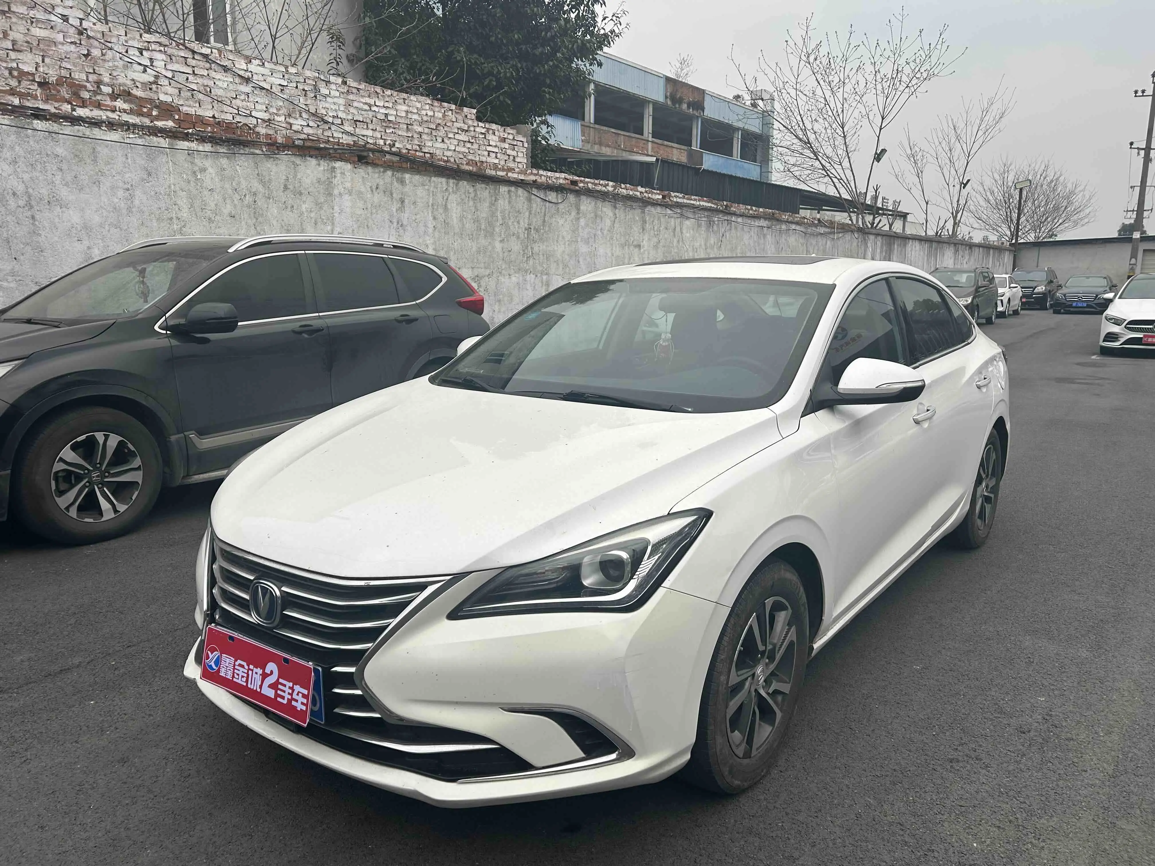 Changan Escape  из Китая