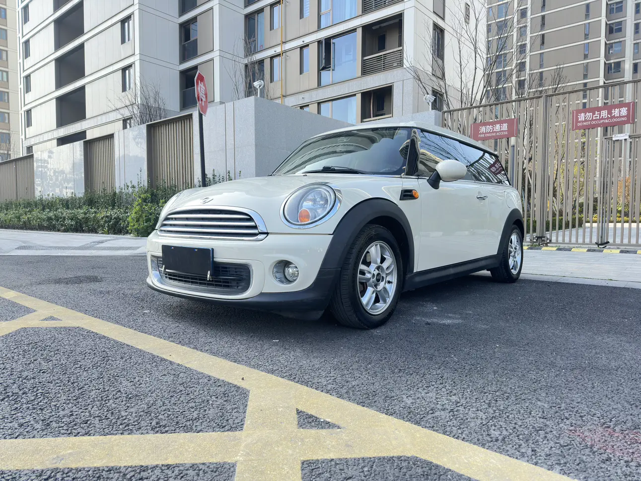 MINI CLUBMAN  из Китая