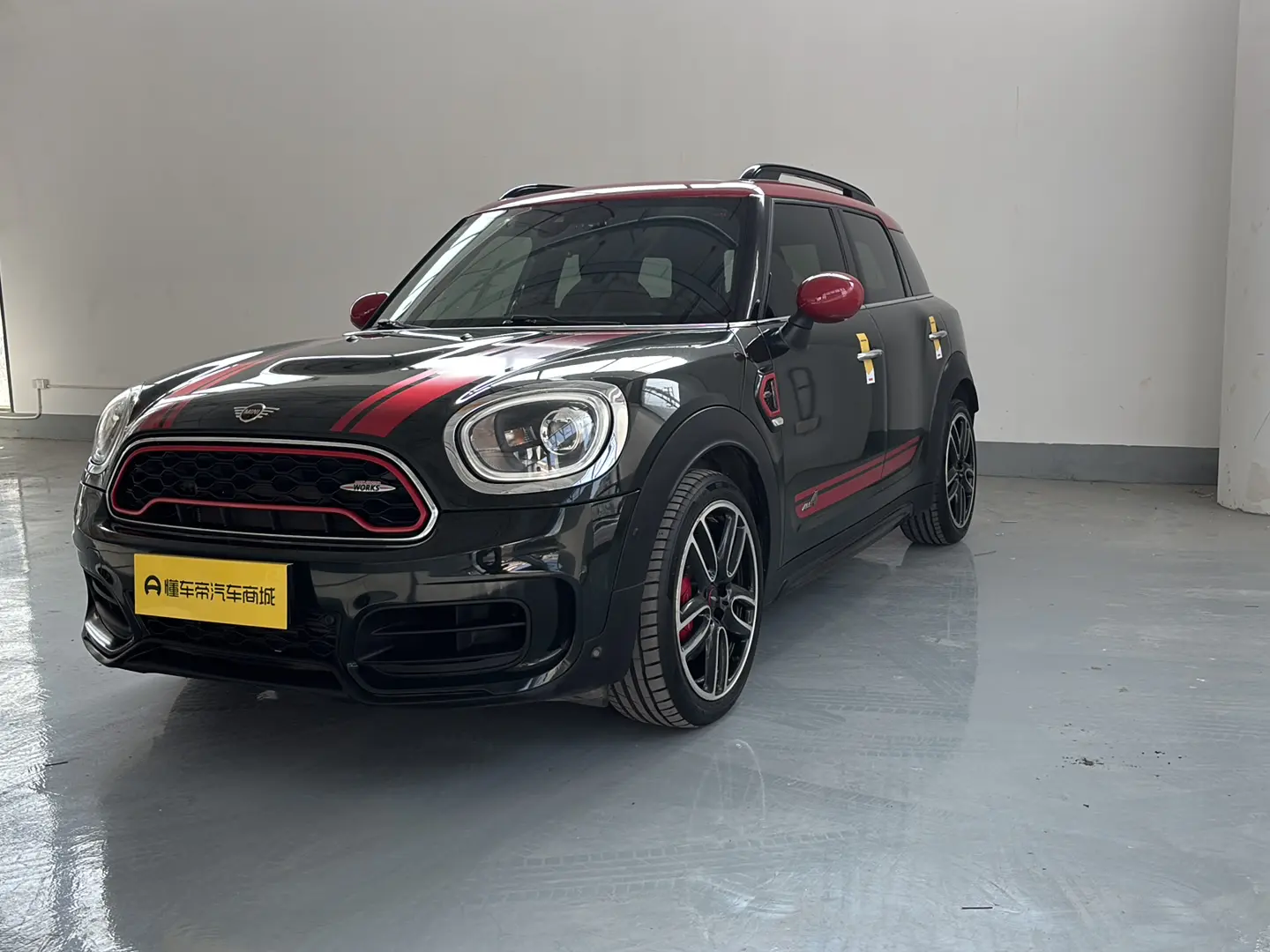 MINI JCW COUNTRYMAN