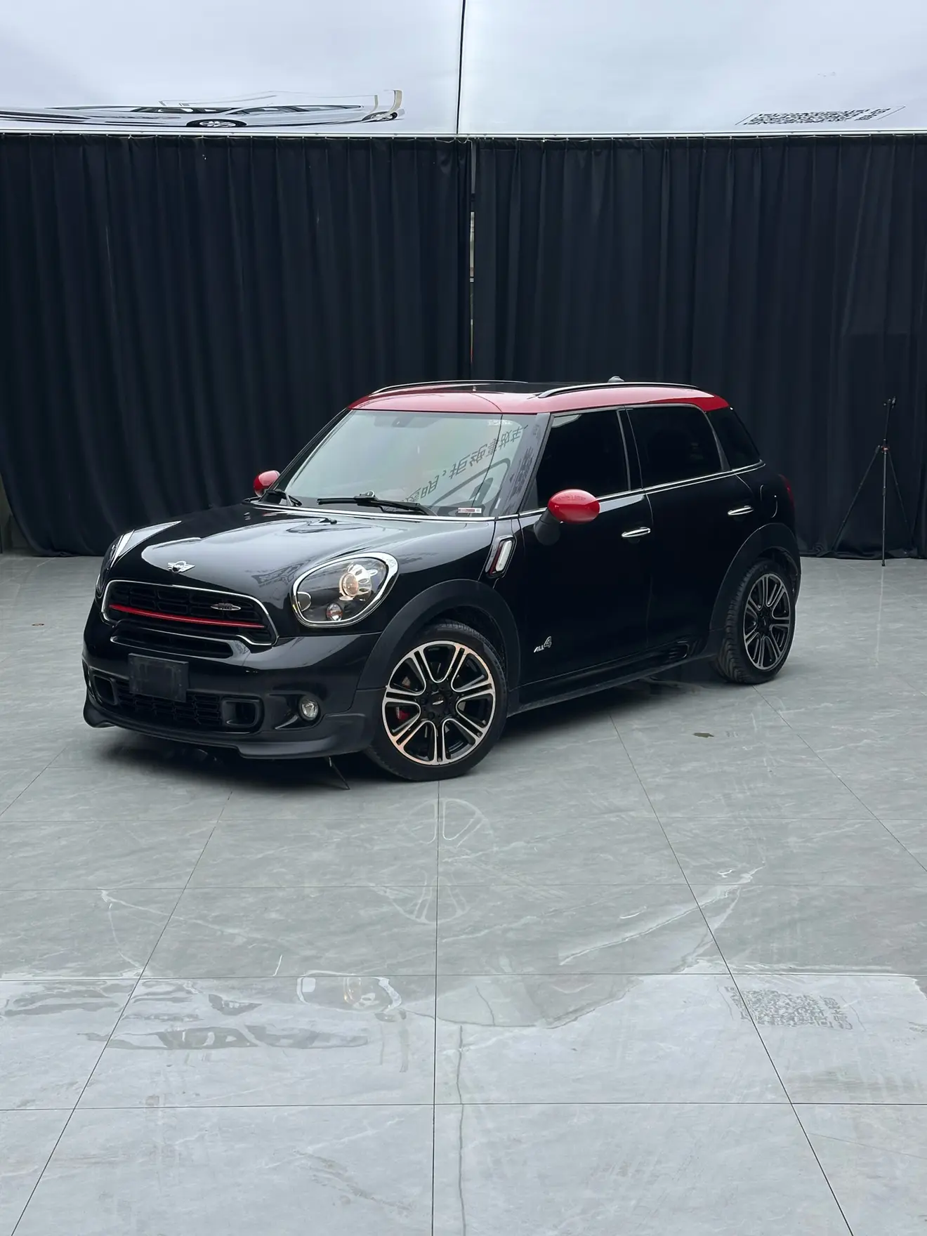 MINI JCW COUNTRYMAN