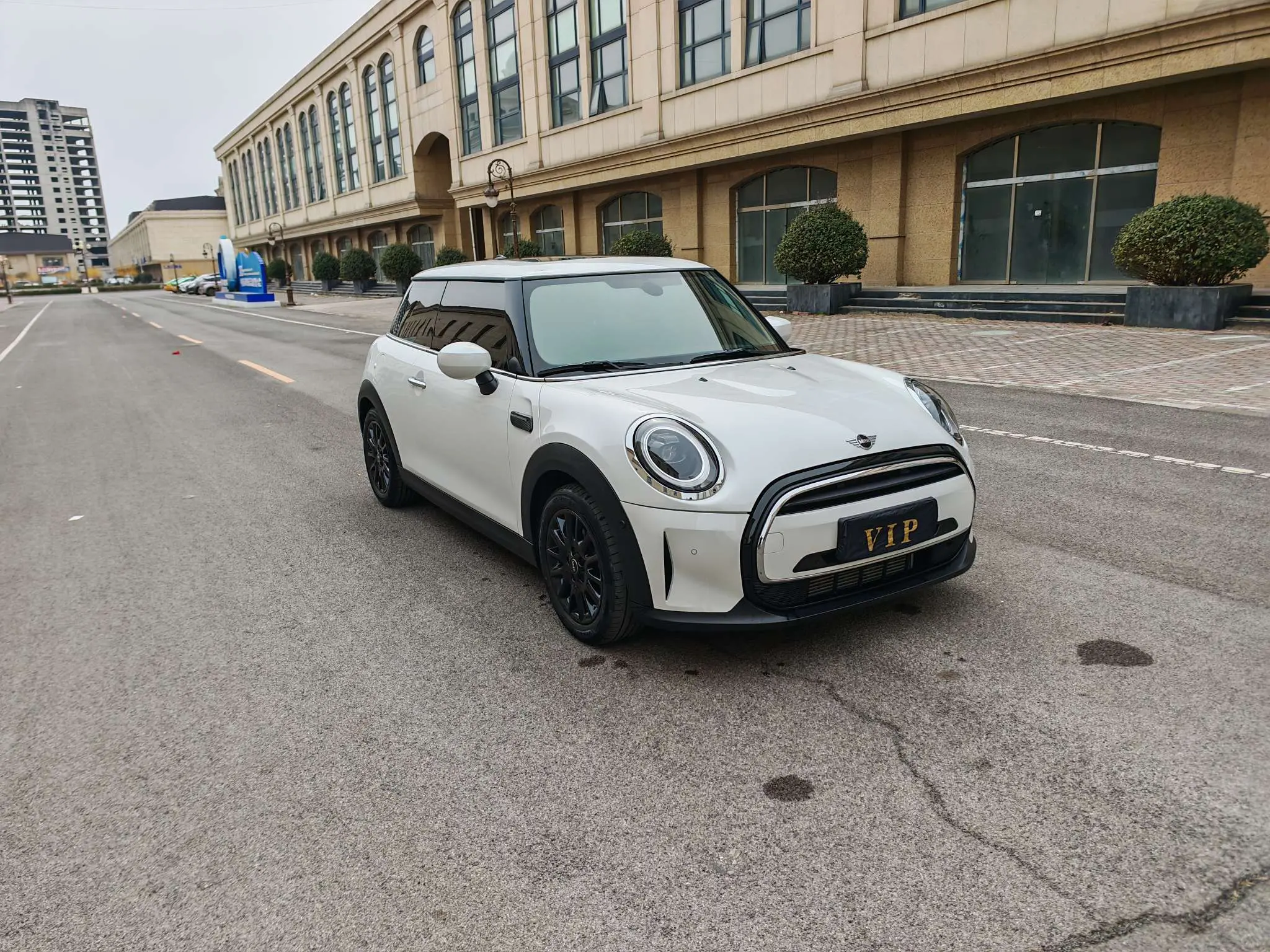MINI 