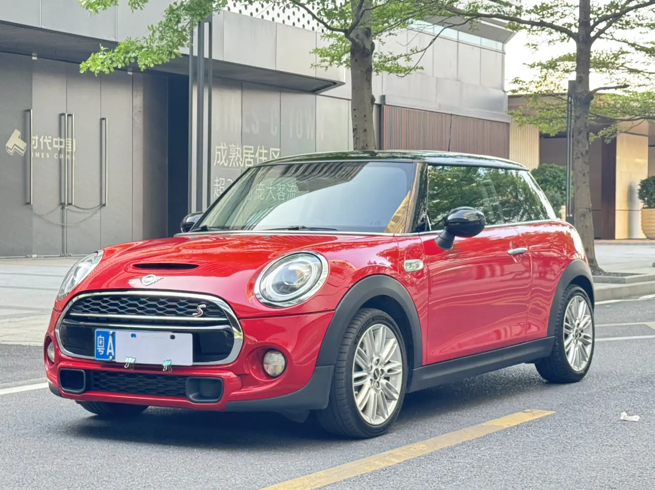 MINI MINI