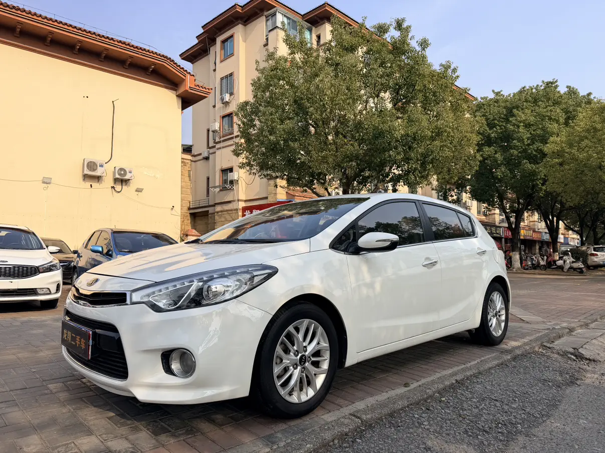Kia K3S  из Китая