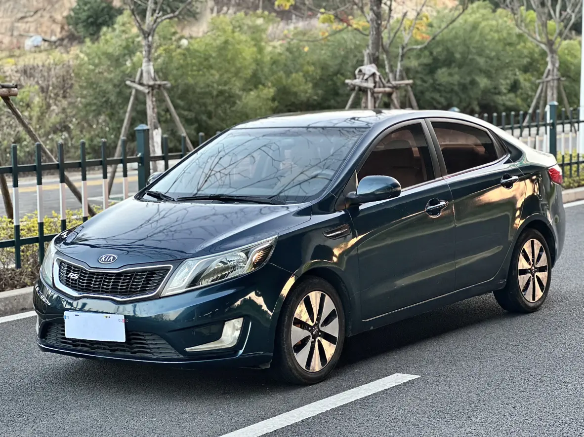 Kia K2