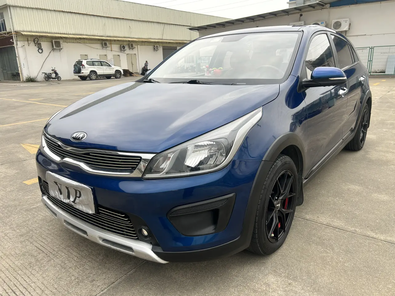 Kia KX CROSS  из Китая