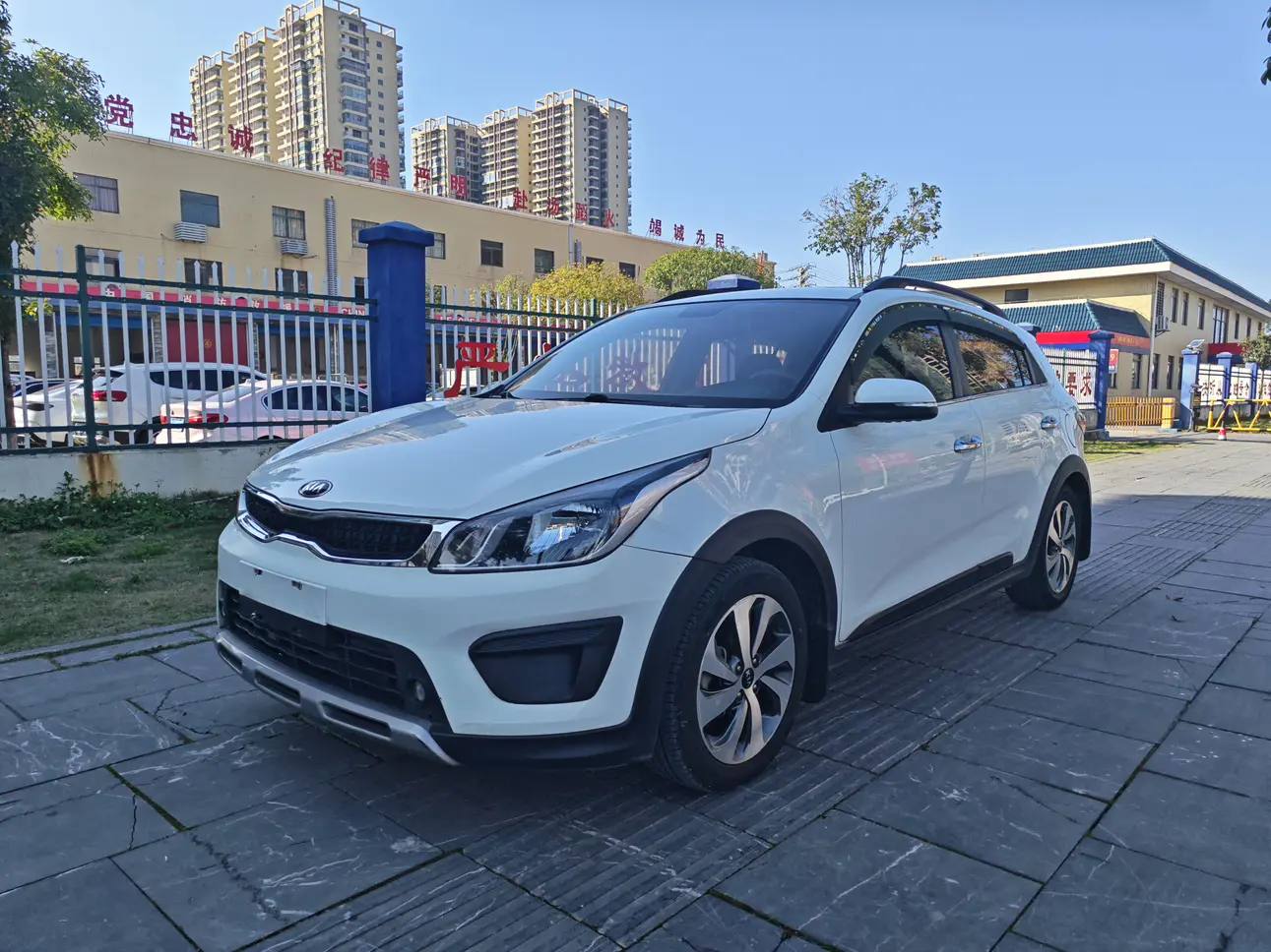 Kia KX CROSS  из Китая