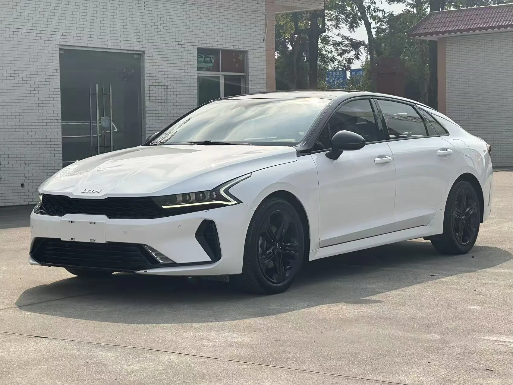Kia K5