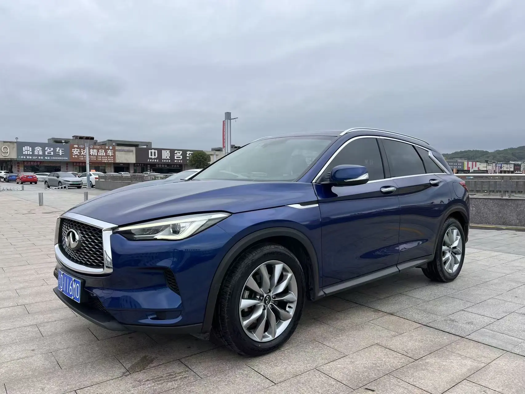 Infiniti QX50  из Китая