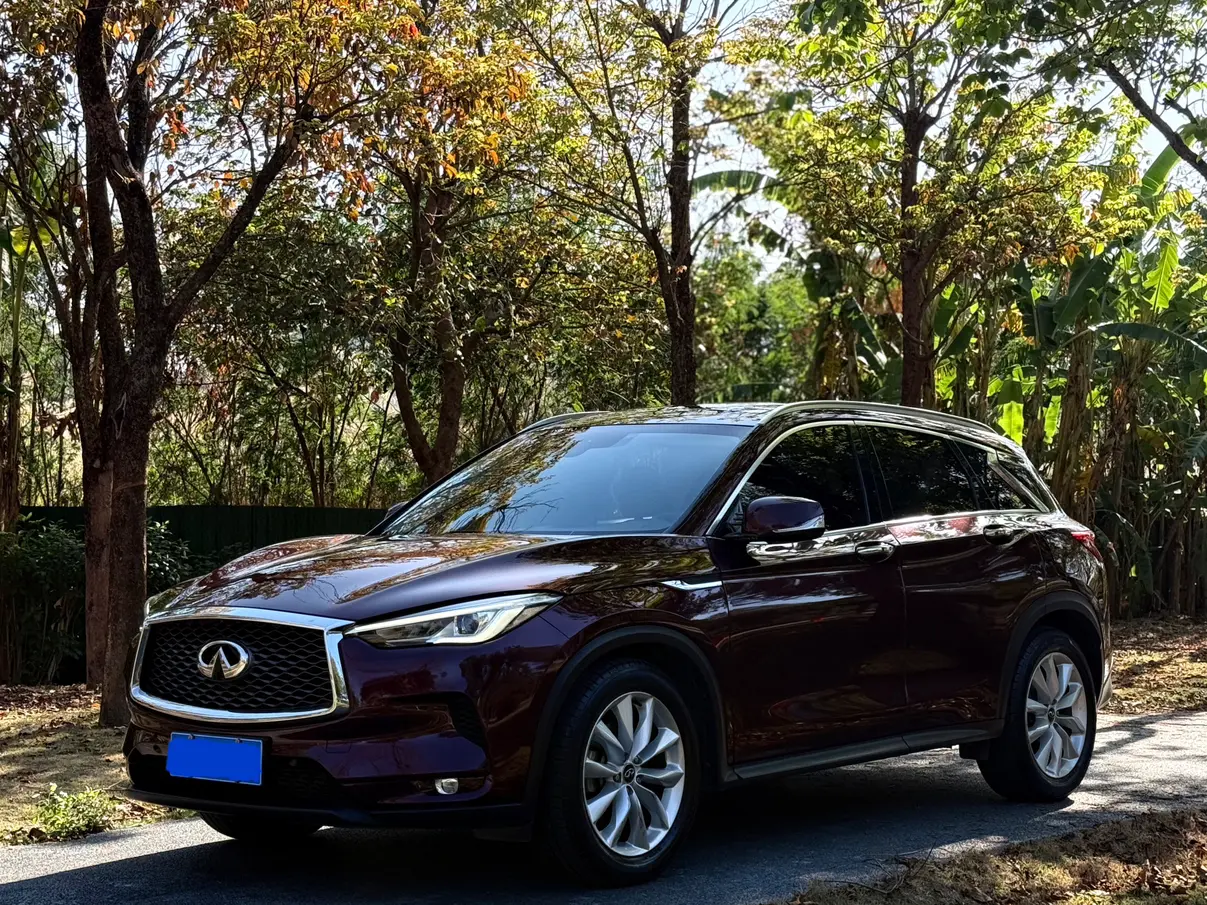 Infiniti QX50  из Китая