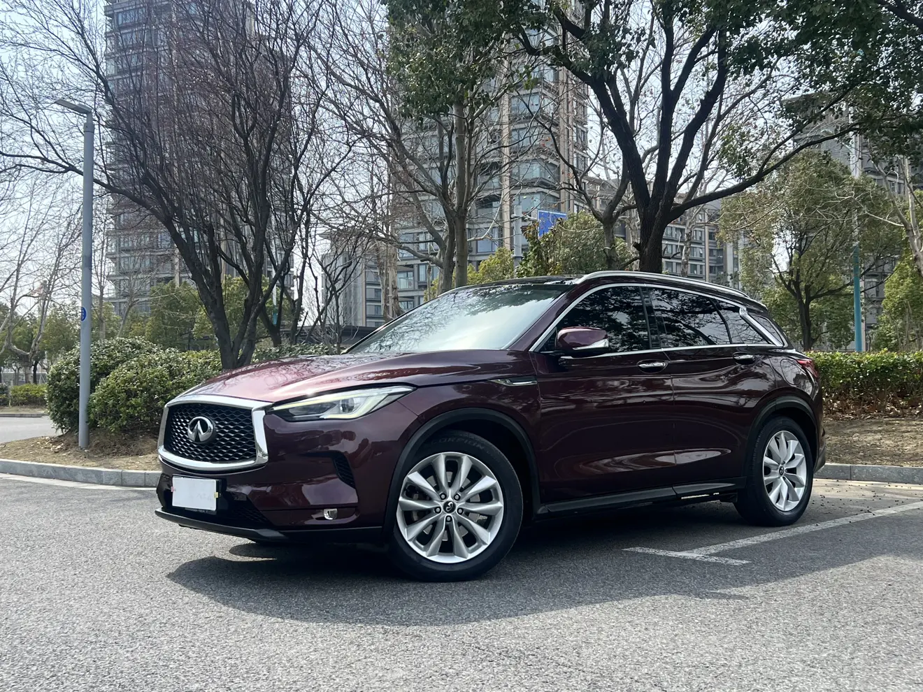 Infiniti QX50  из Китая