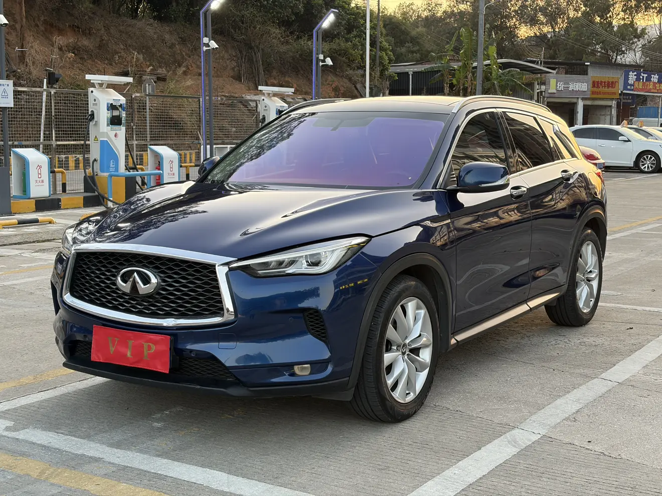 Infiniti QX50  из Китая