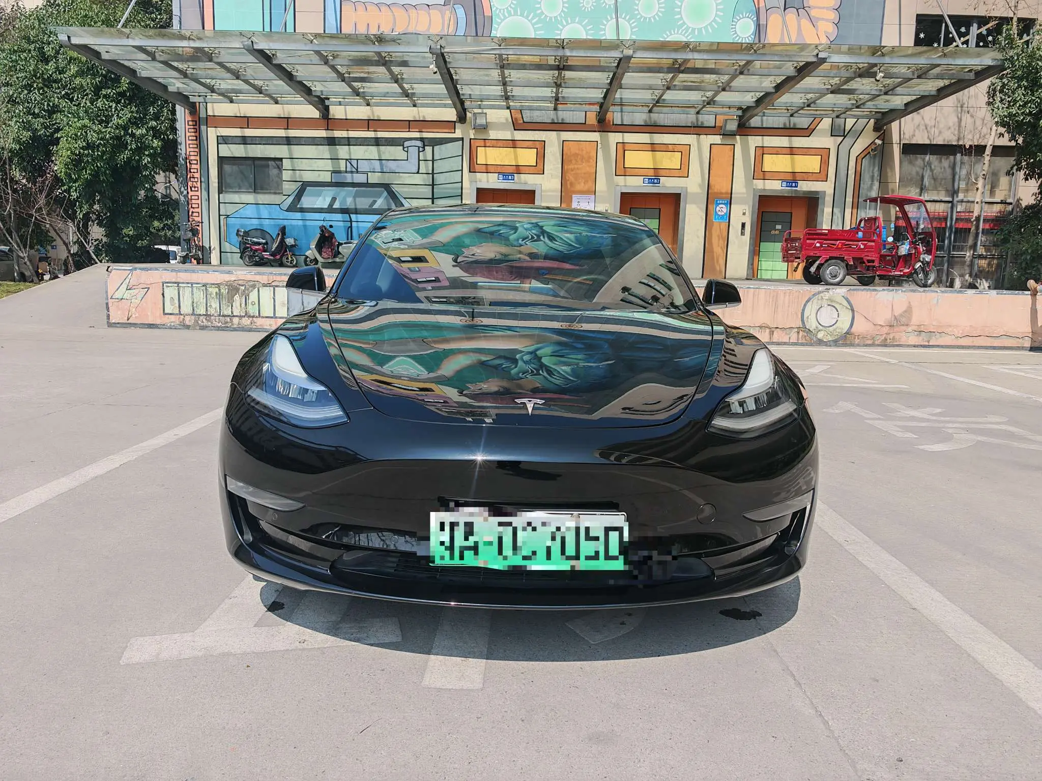 Tesla Model 3  из Китая