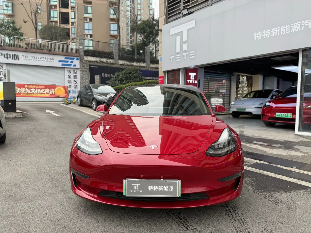 Tesla Model 3  из Китая