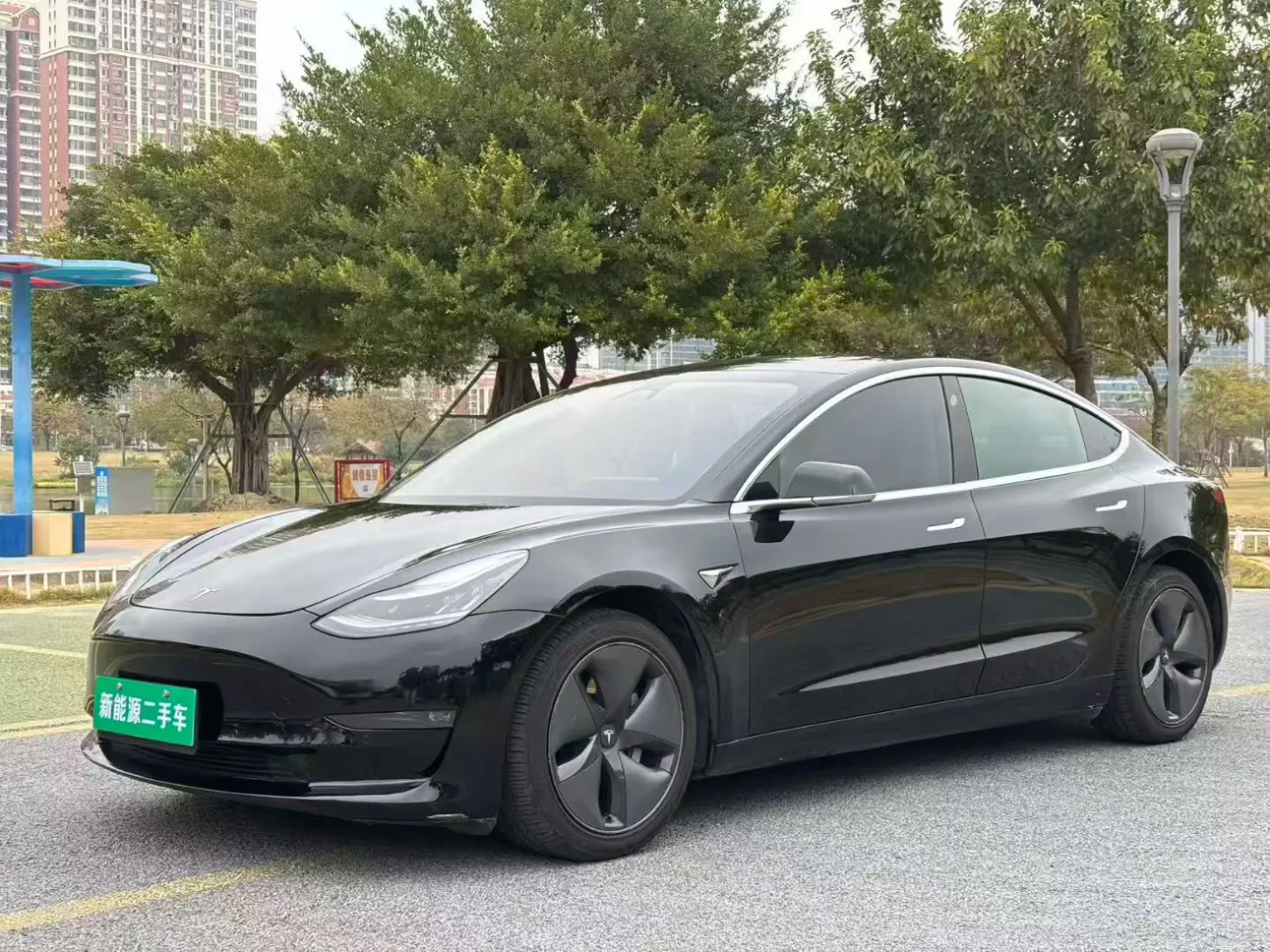 Tesla Model 3  из Китая