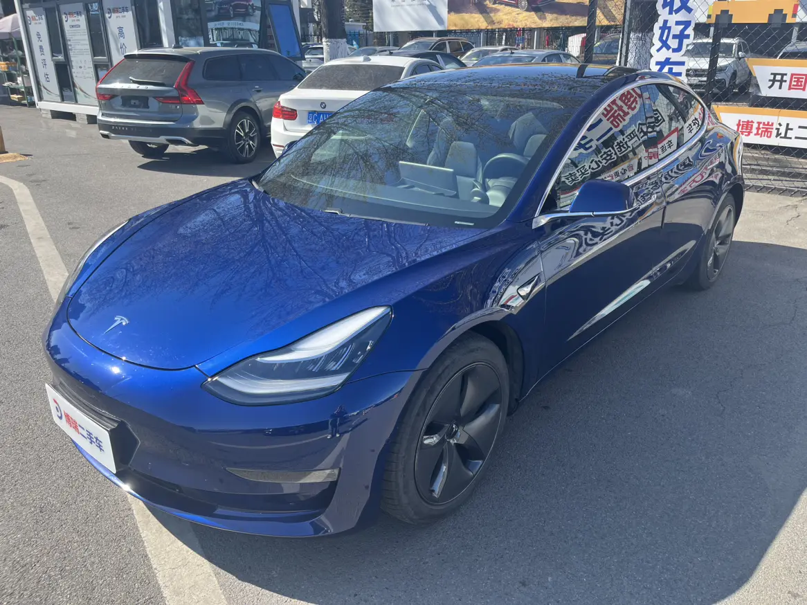 Tesla Model 3  из Китая