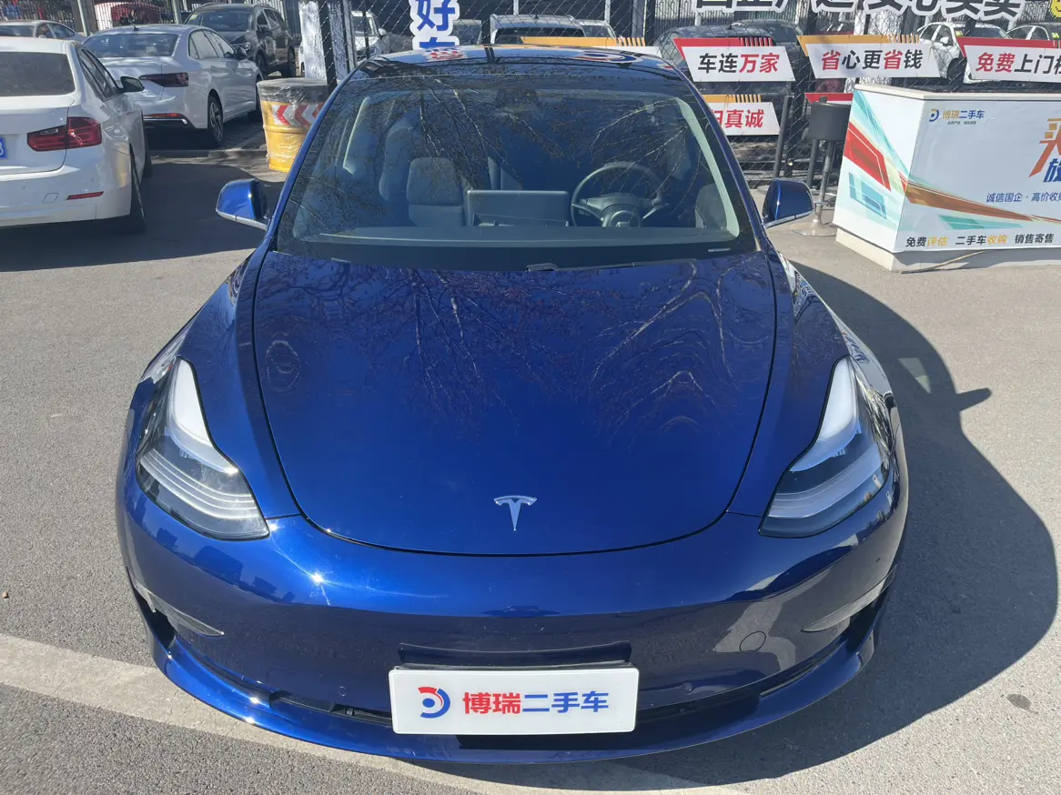 Tesla Model 3  из Китая