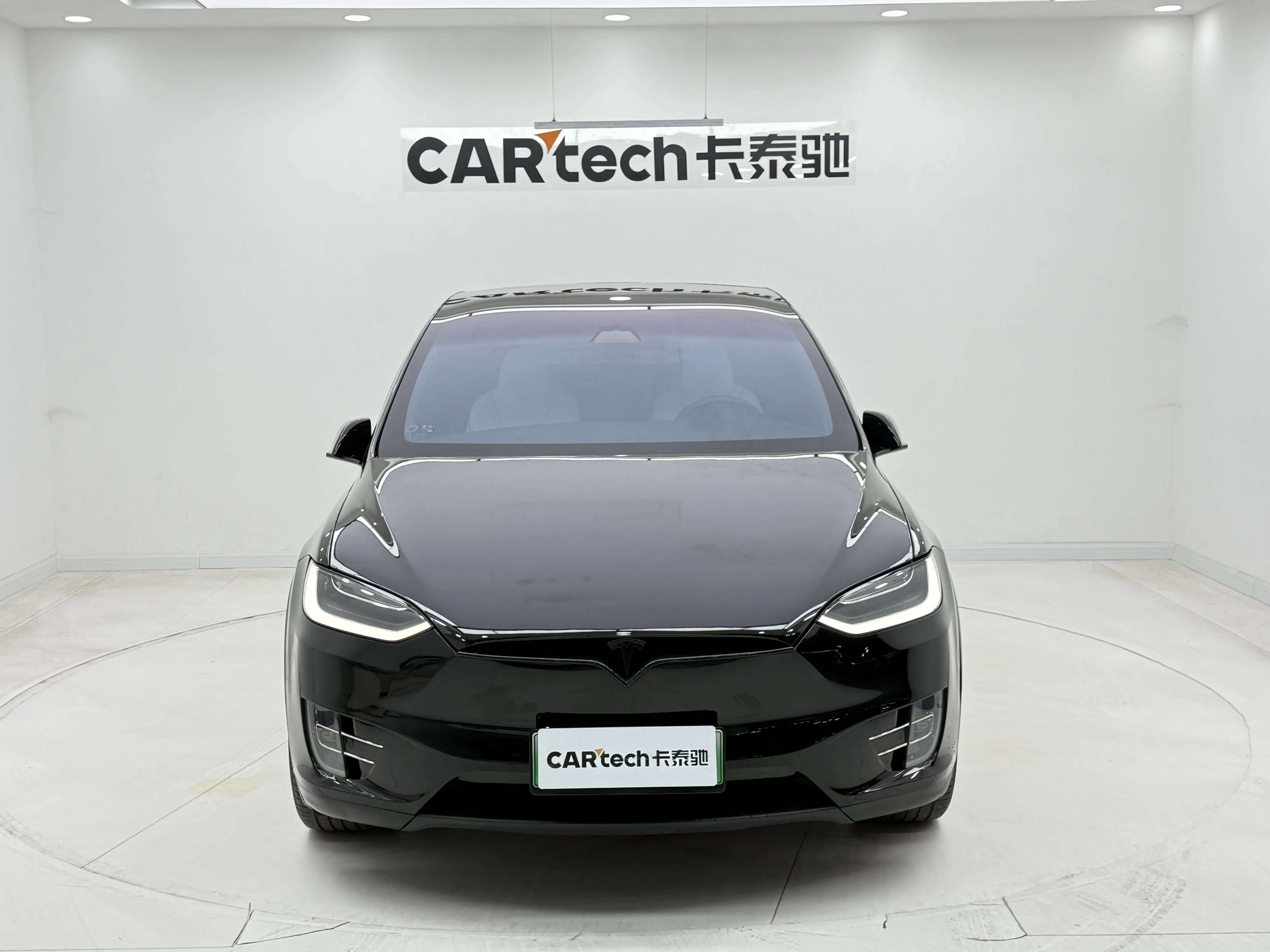 Tesla Model X  из Китая