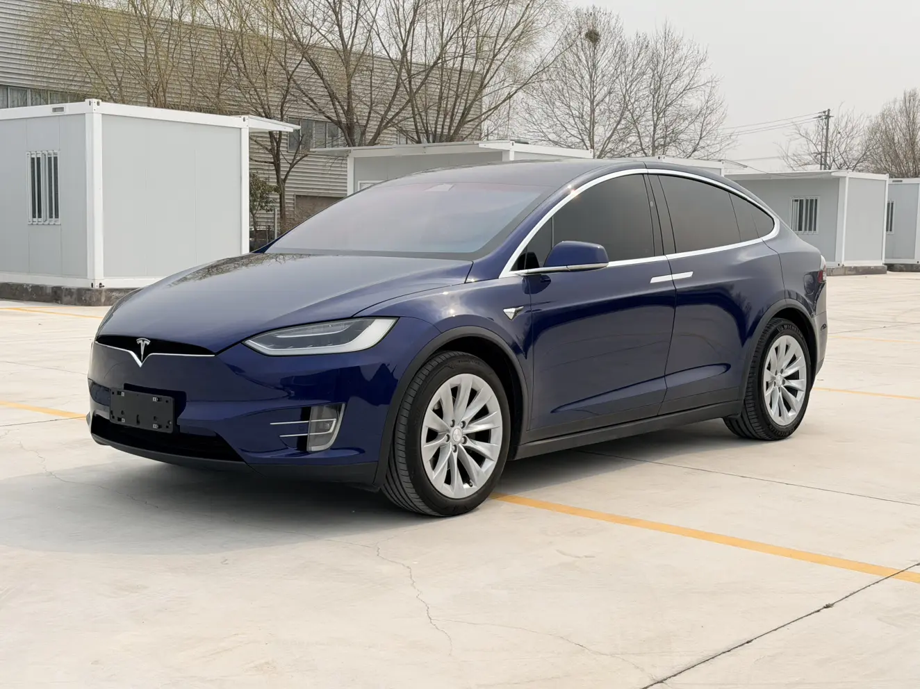 Tesla Model X  из Китая