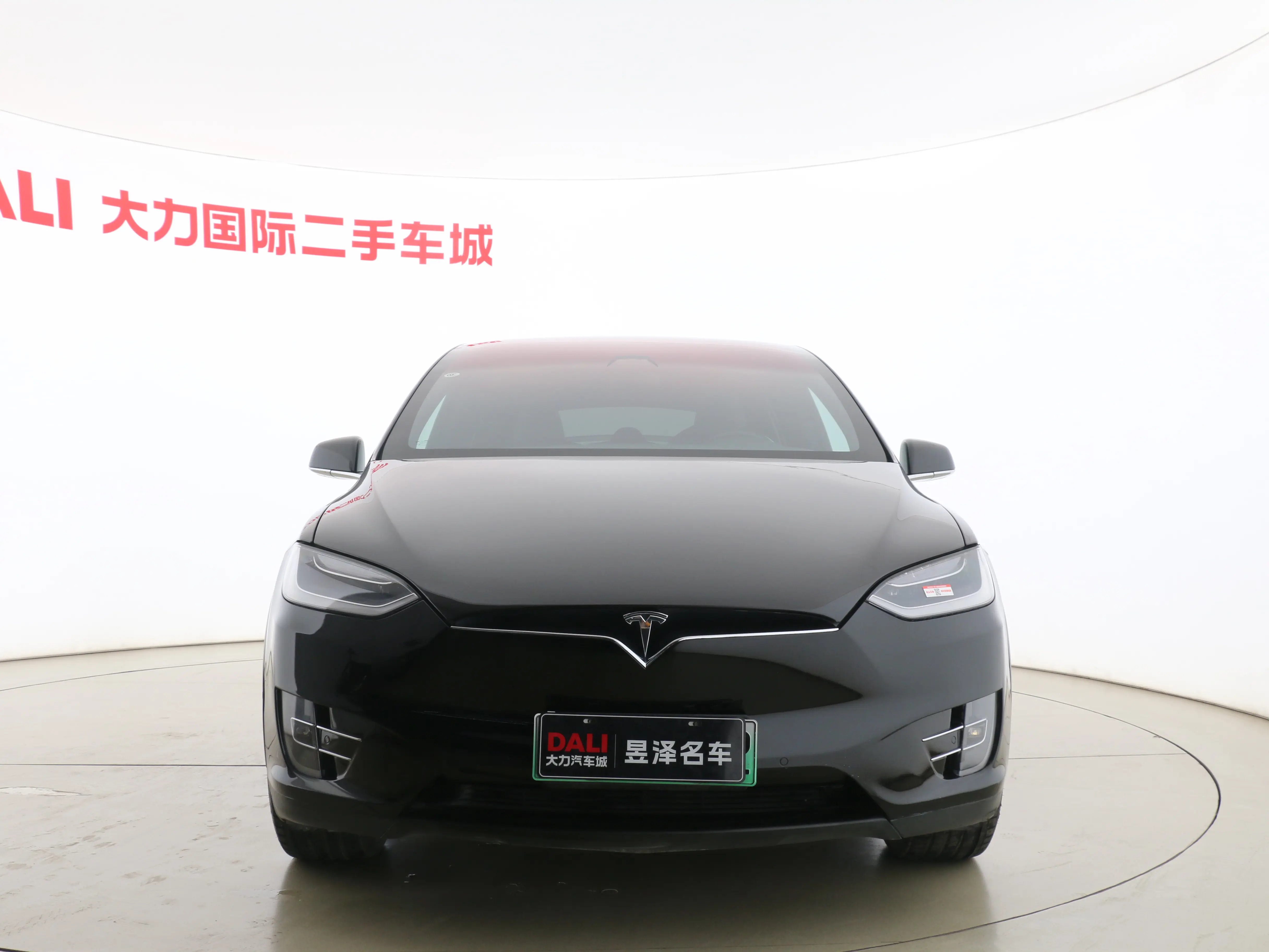 Tesla Model X  из Китая