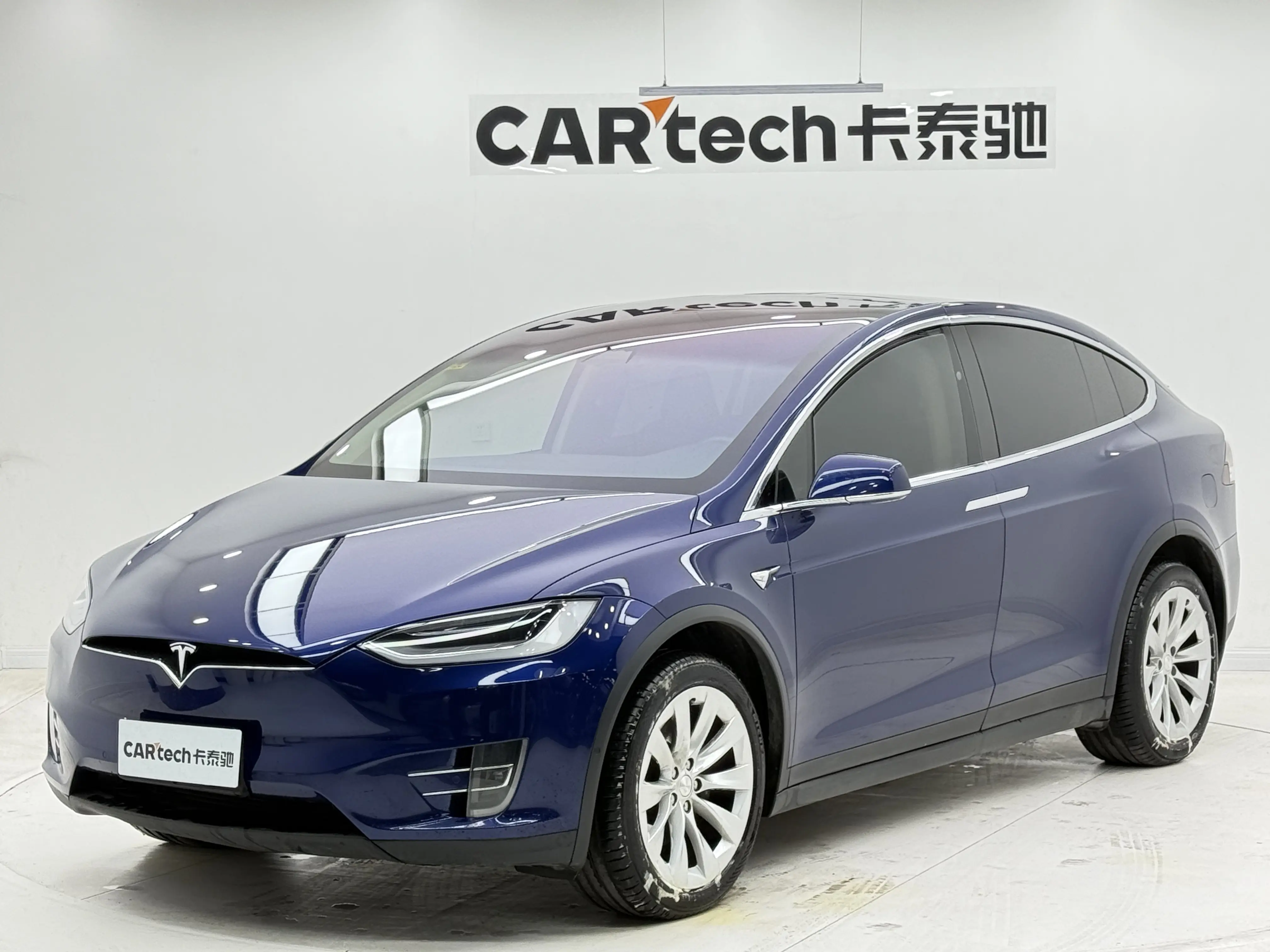 Tesla Model X  из Китая