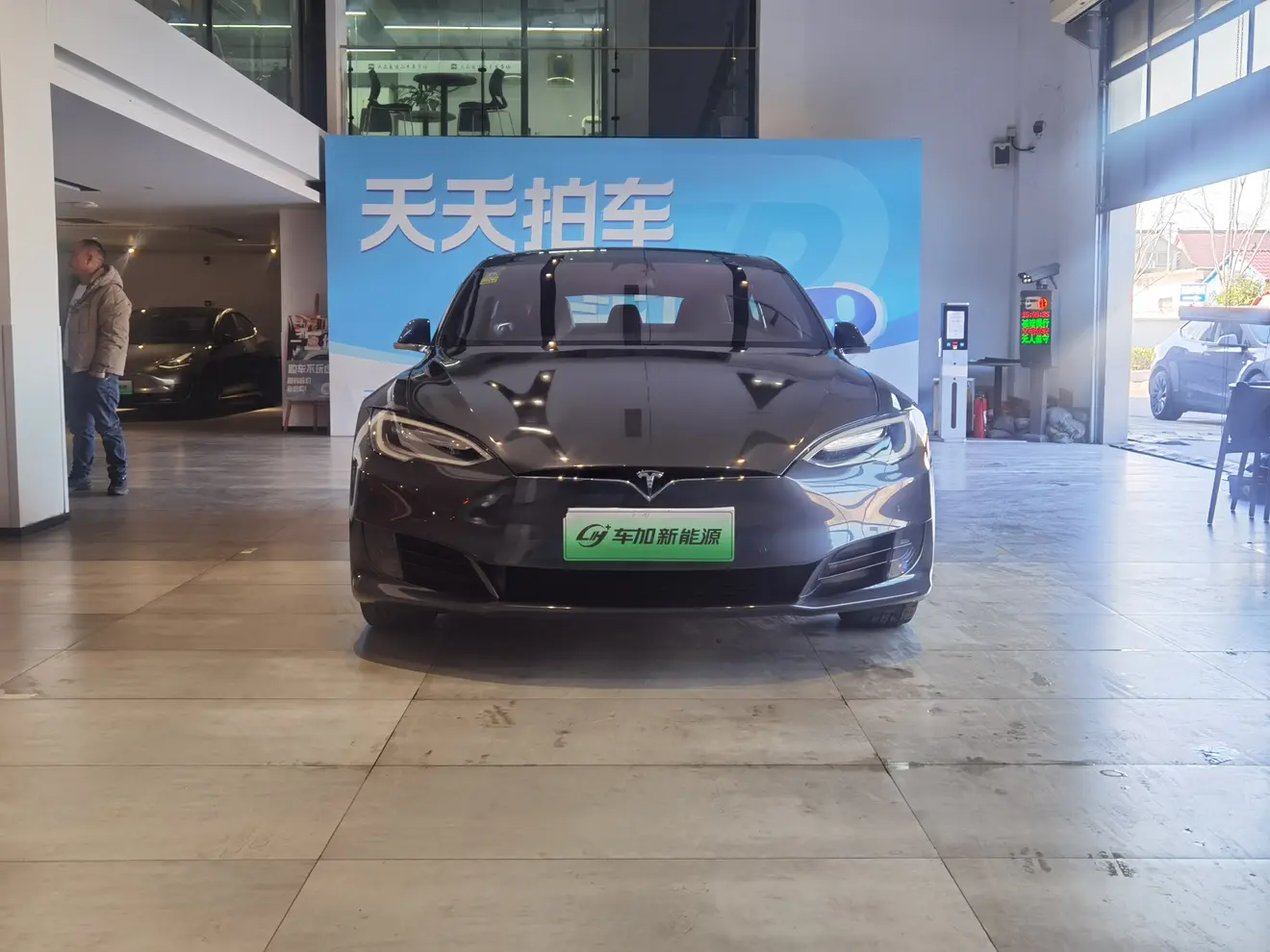 Tesla Model S  из Китая