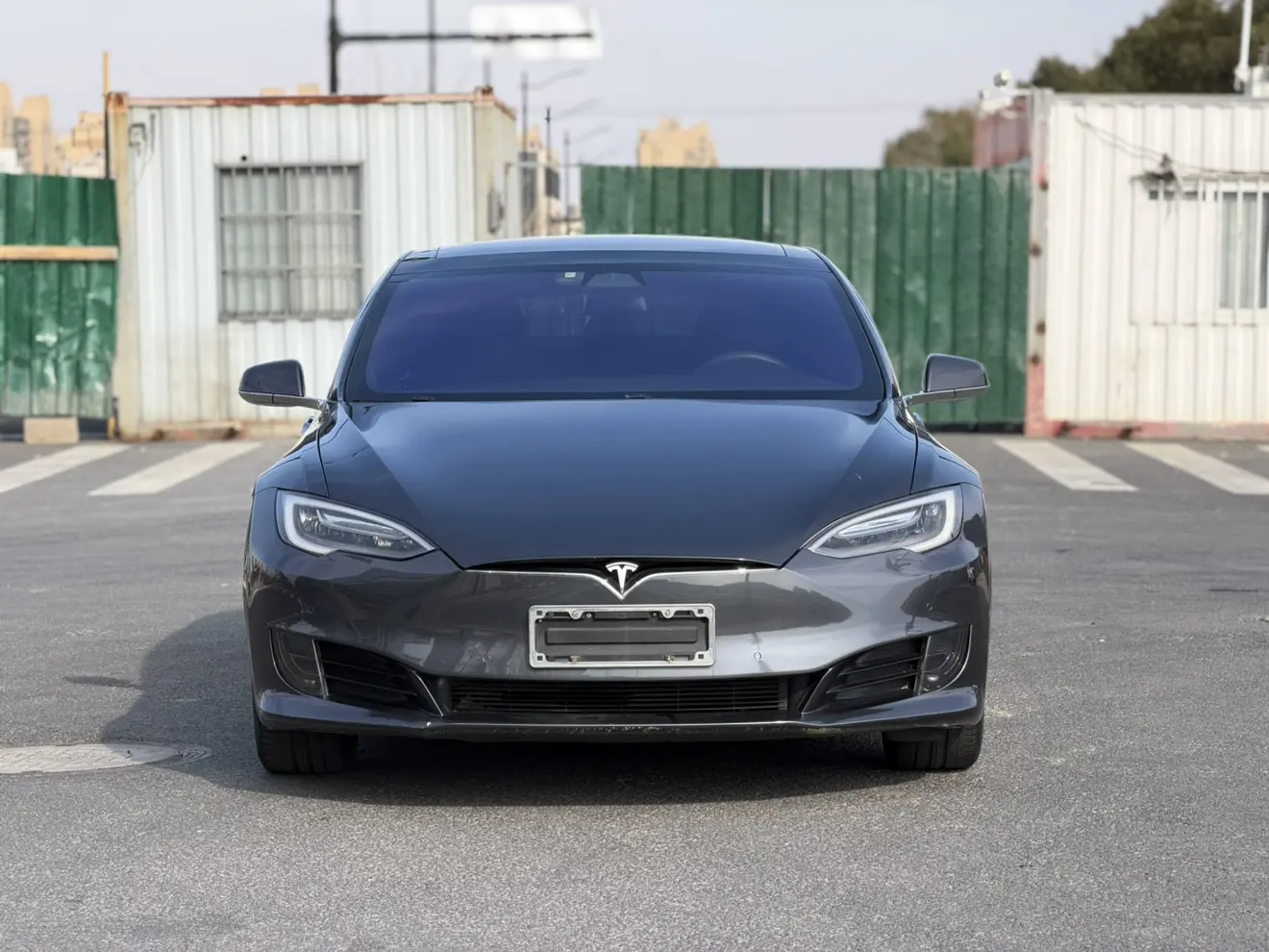 Tesla Model S  из Китая