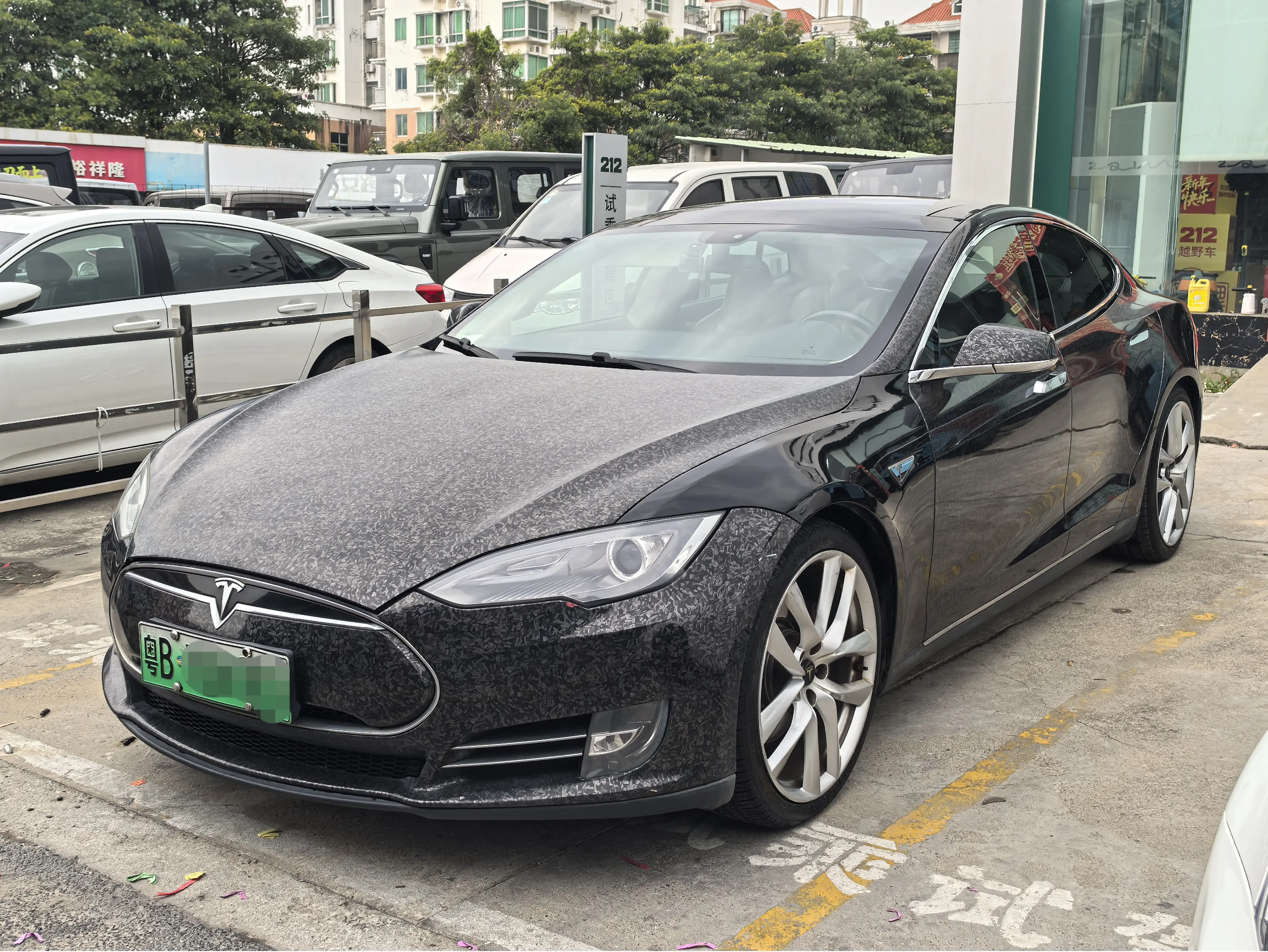 Tesla Model S  из Китая