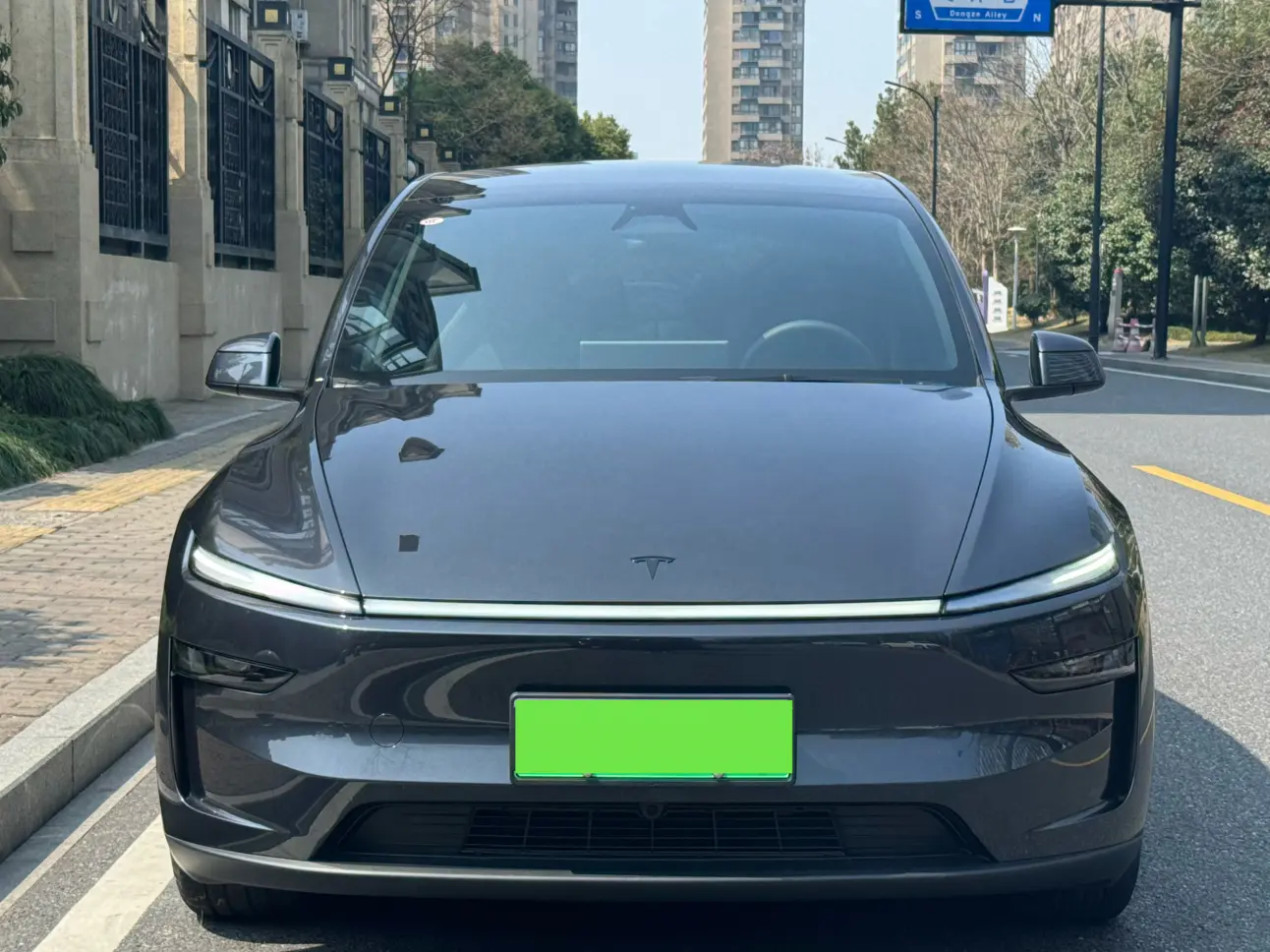 Tesla Model YL  из Китая