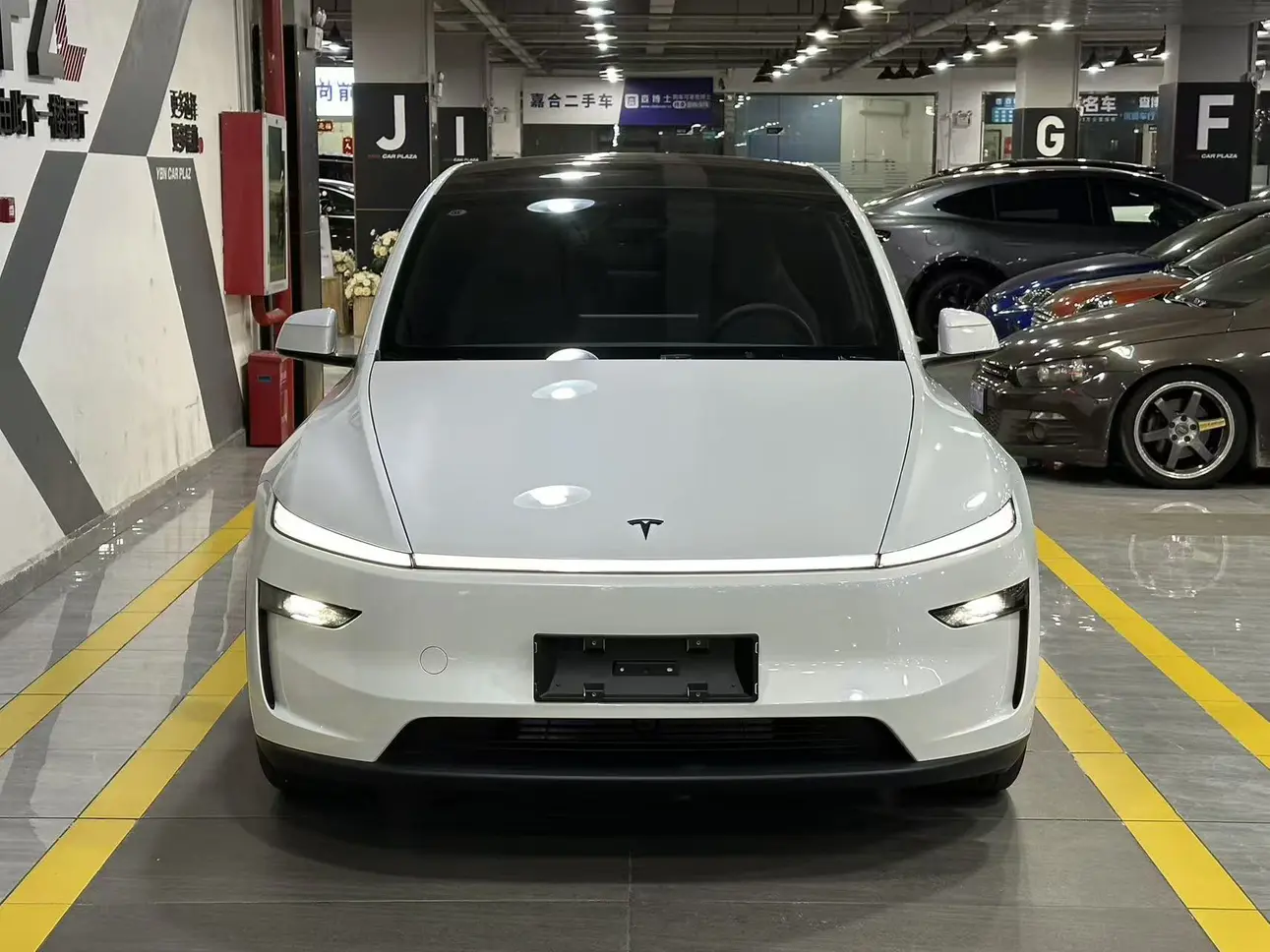 Tesla Model YL  из Китая