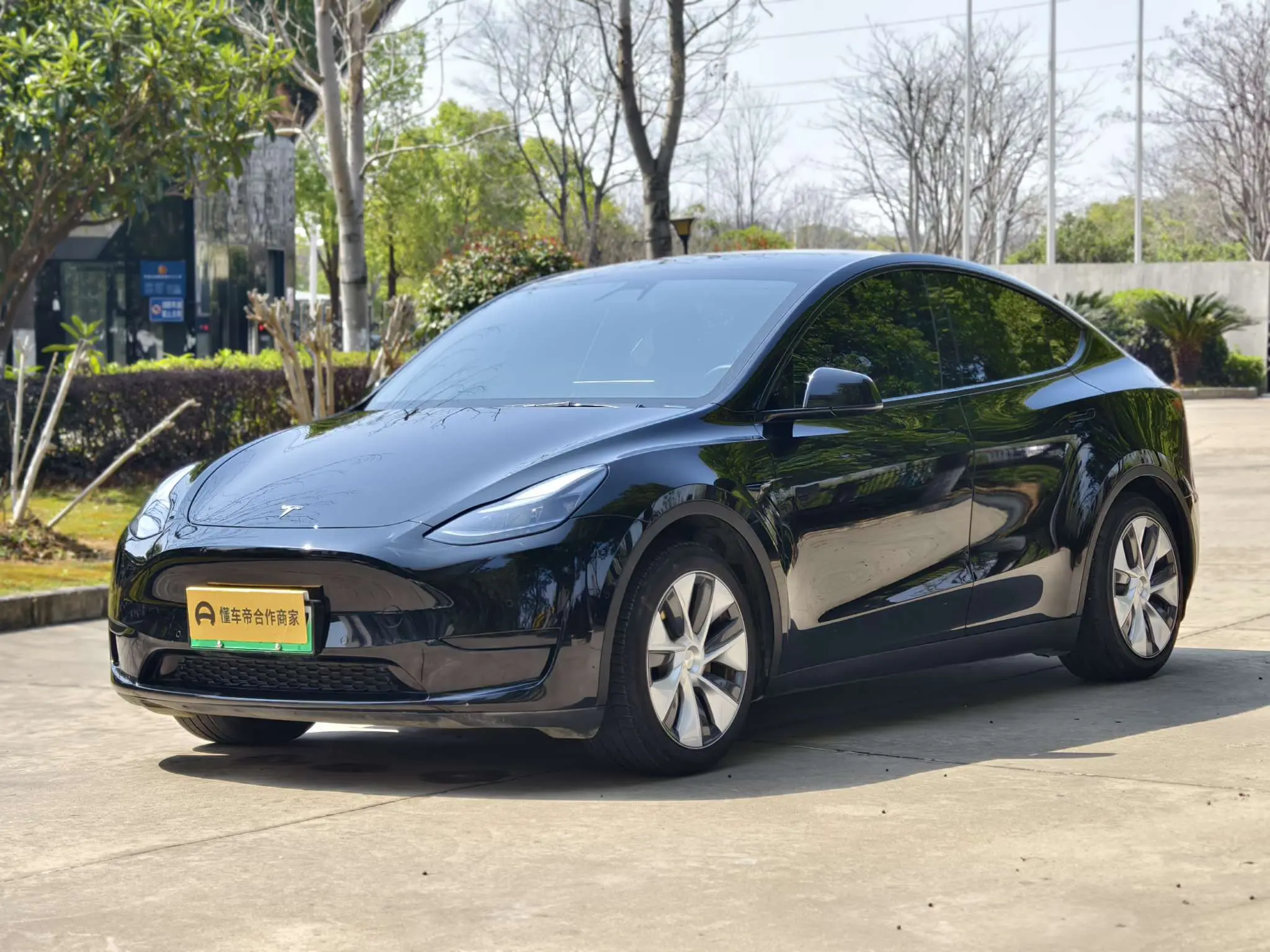 Tesla Model Y  из Китая