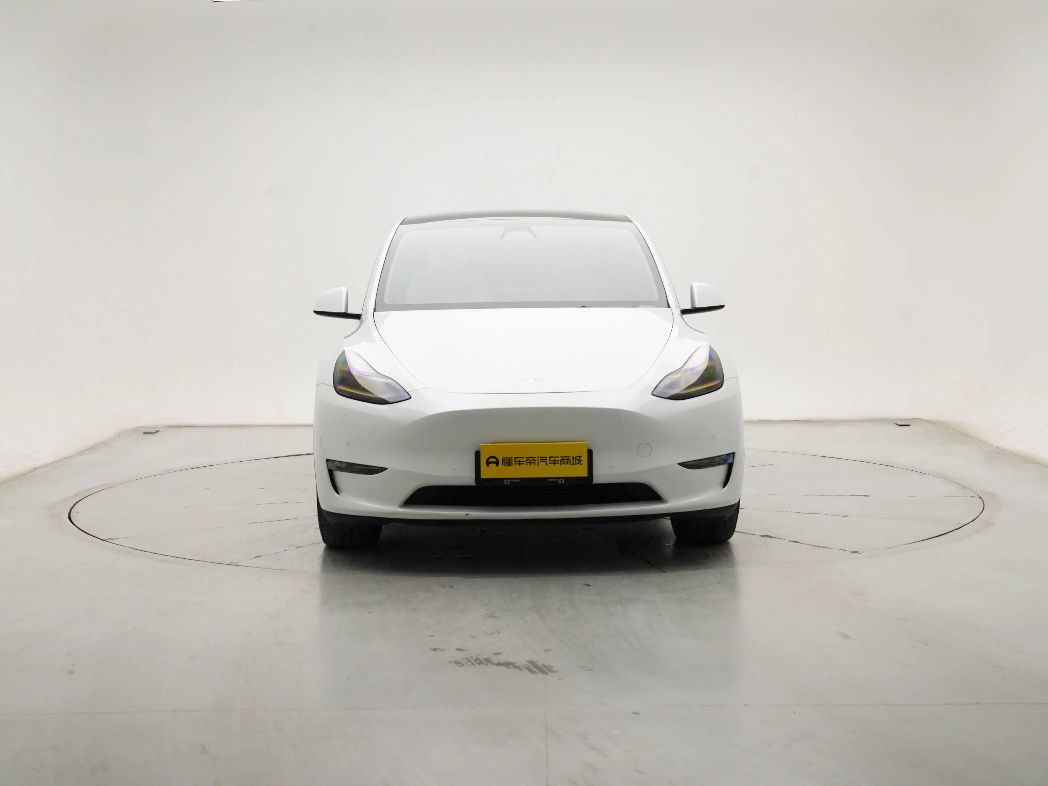 Tesla Model Y  из Китая