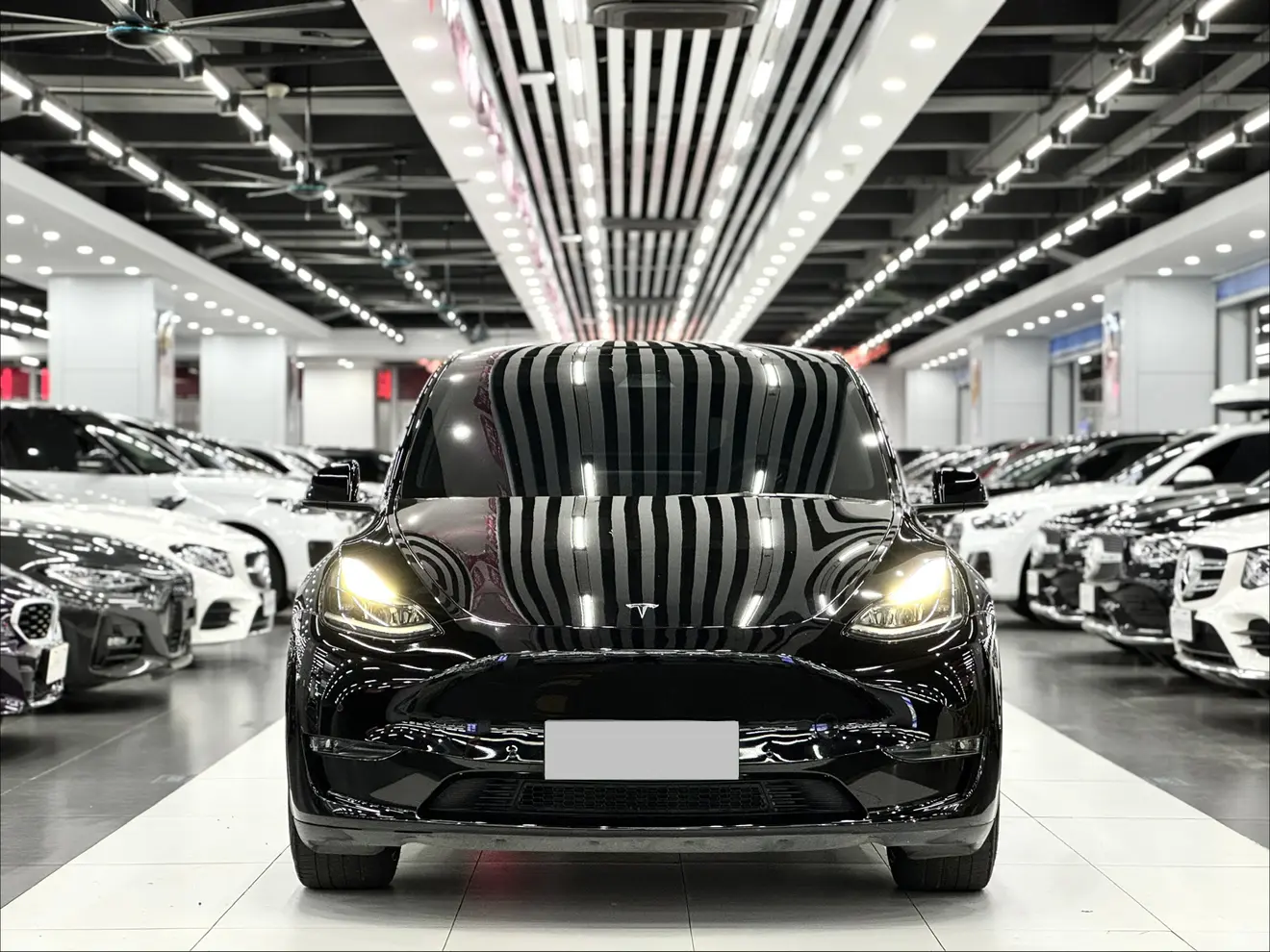 Tesla Model Y  из Китая