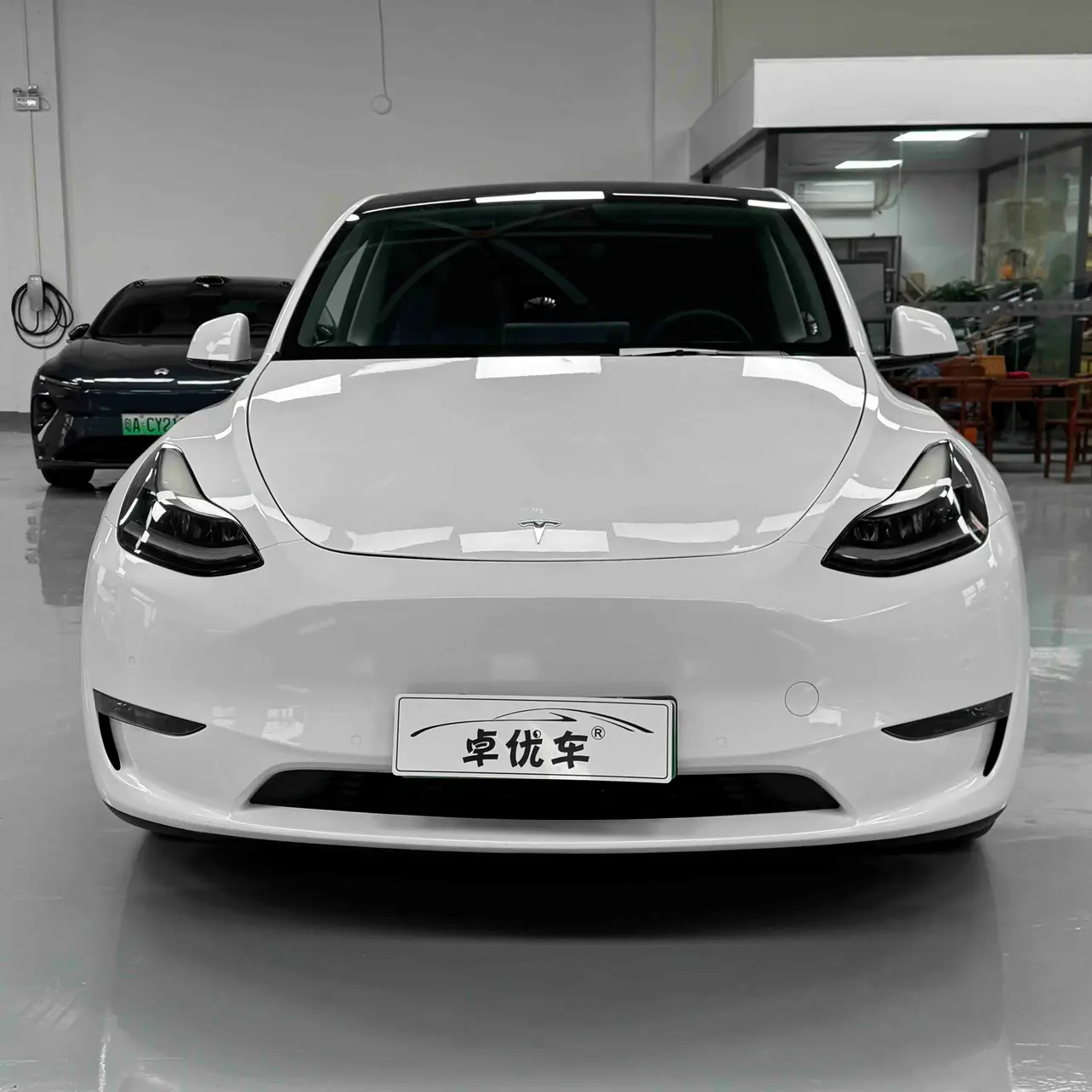 Tesla Model Y  из Китая