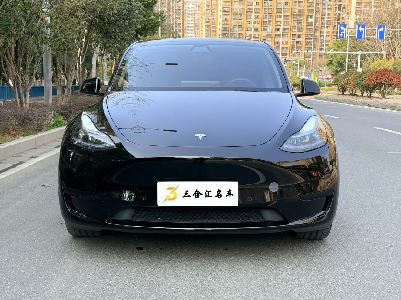 Tesla Model Y  из Китая
