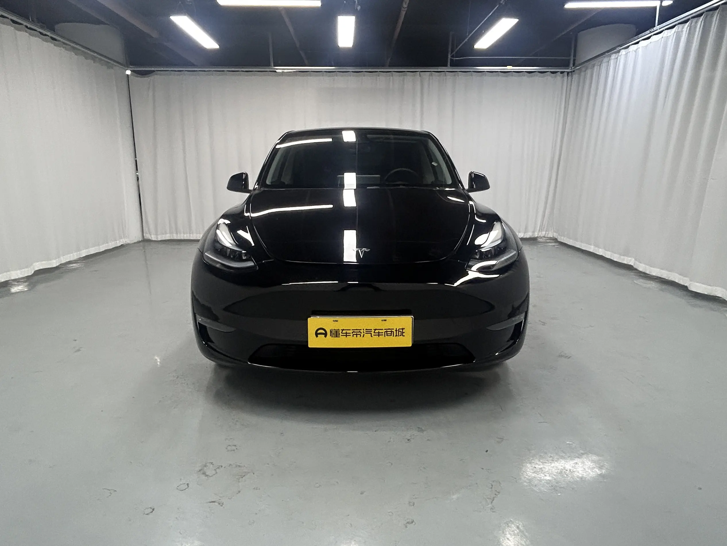 Tesla Model Y  из Китая