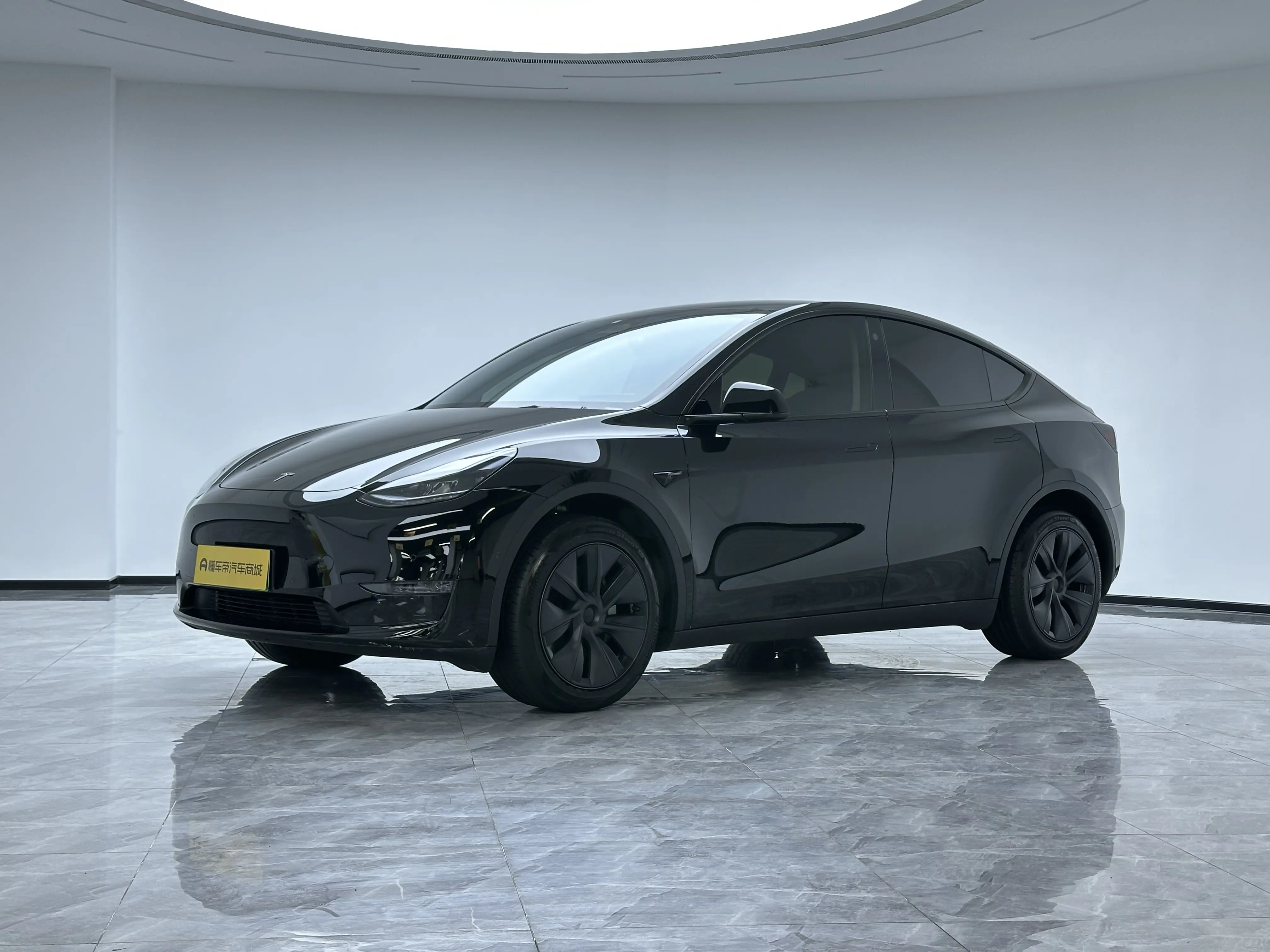 Tesla Model Y  из Китая