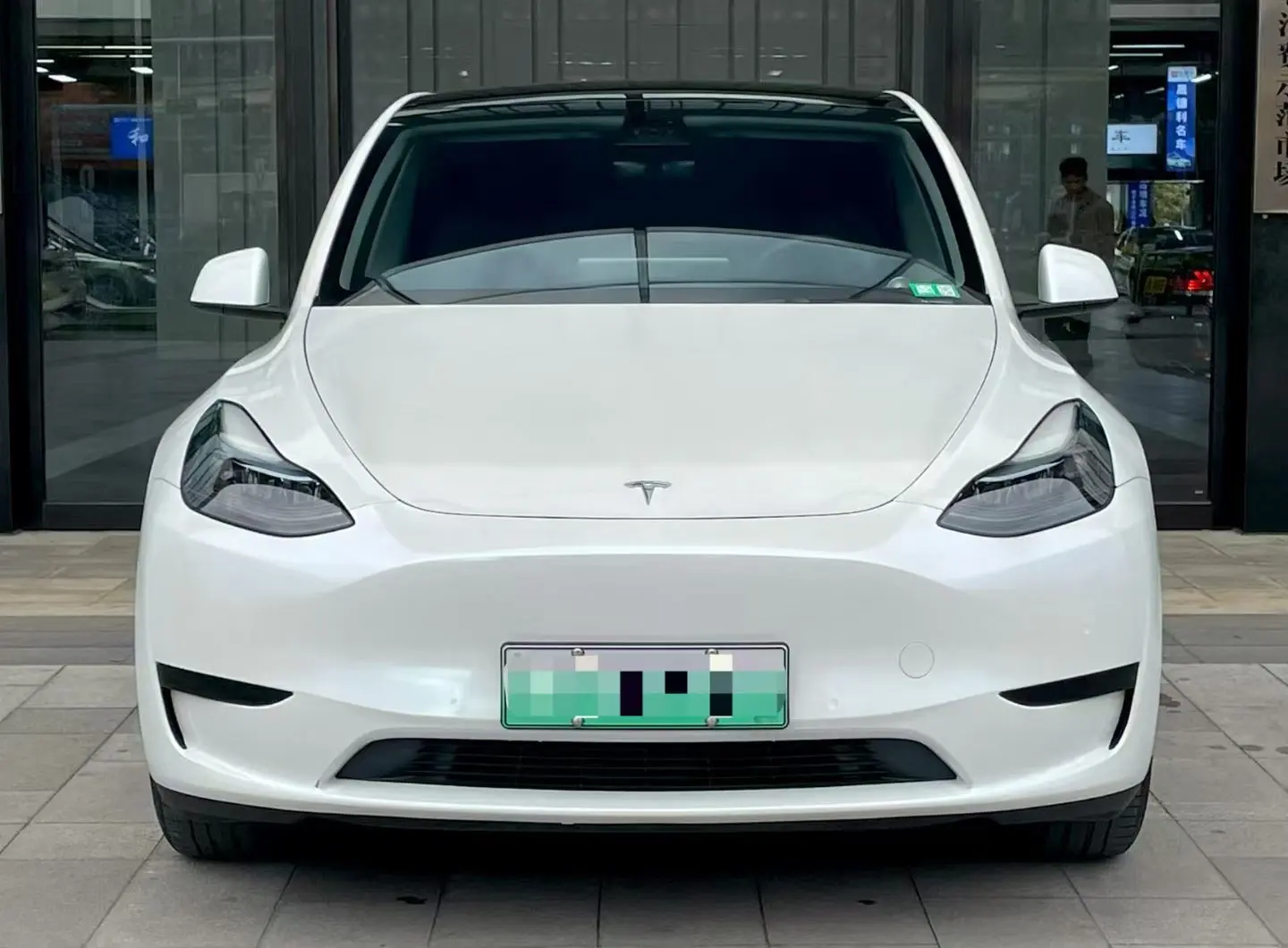 Tesla Model Y  из Китая