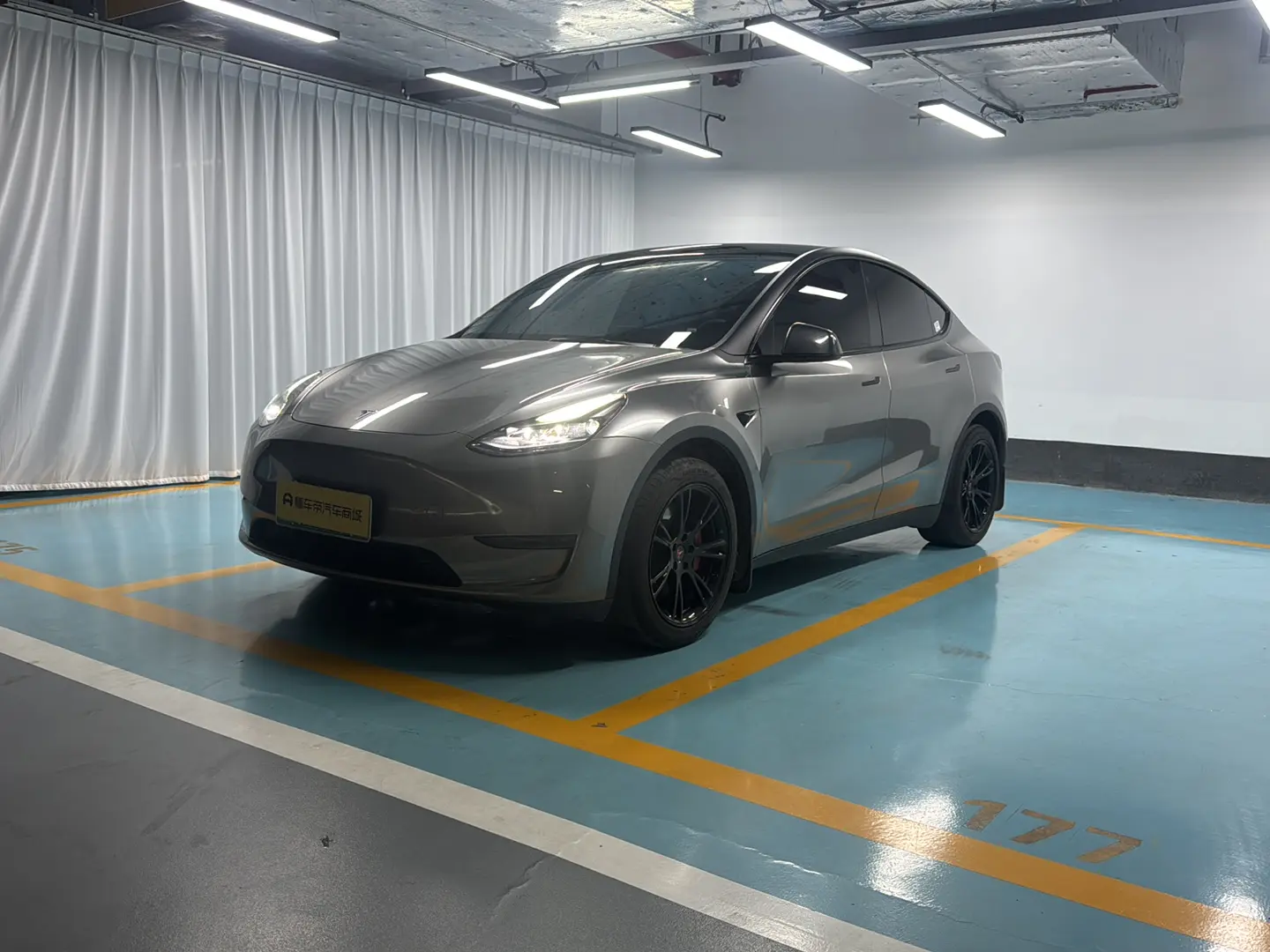 Tesla Model Y  из Китая