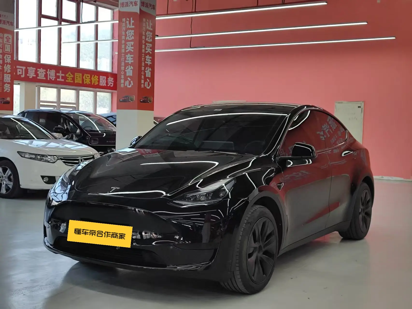 Tesla Model Y  из Китая