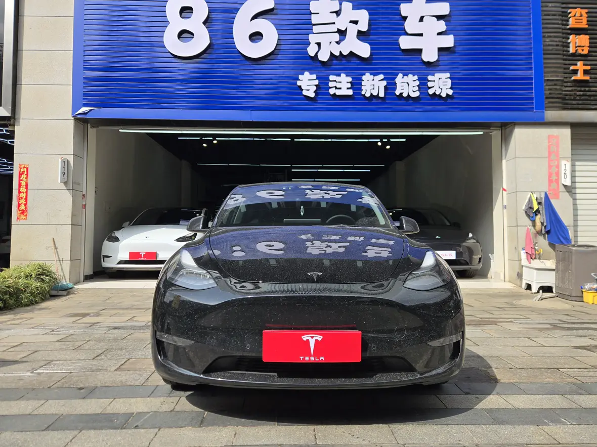 Tesla Model Y  из Китая