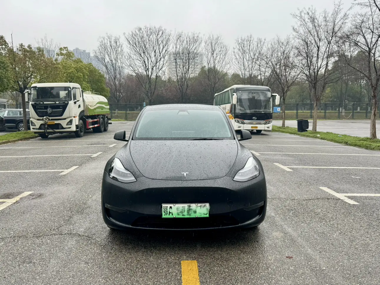Tesla Model Y  из Китая