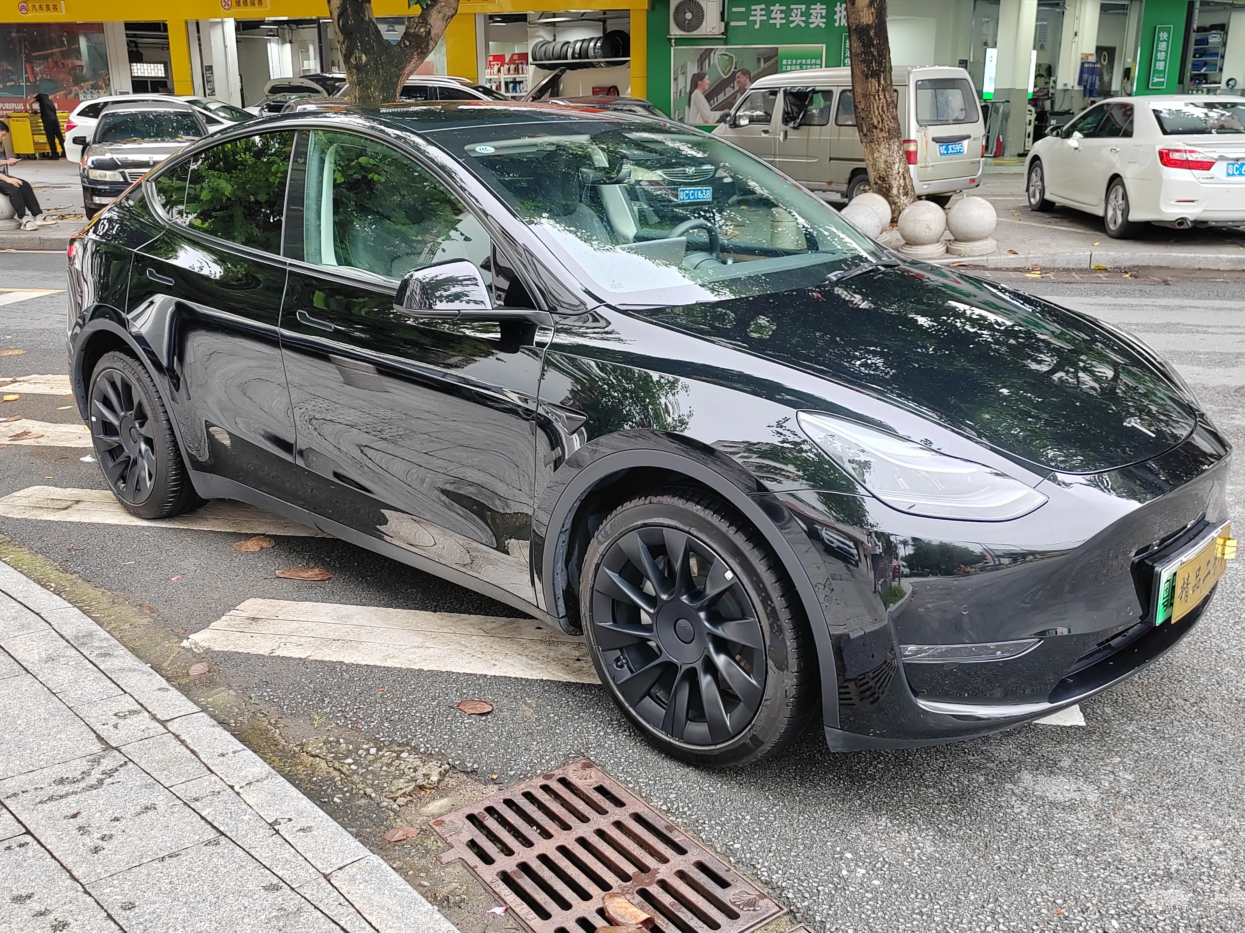 Tesla Model Y  из Китая