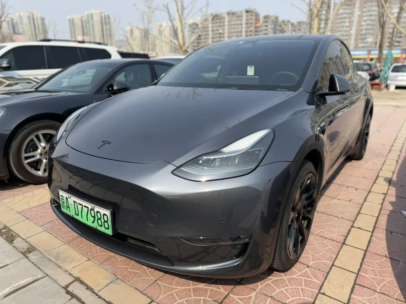 Tesla Model Y  из Китая