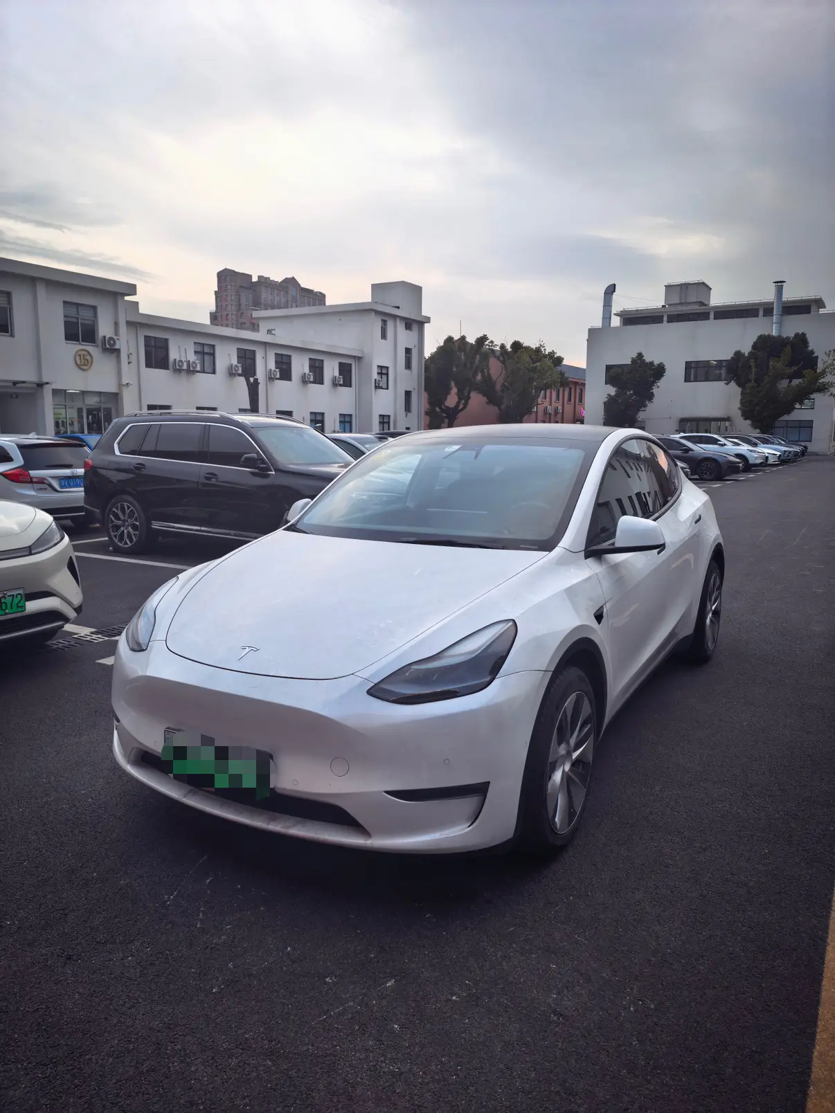 Tesla Model Y  из Китая