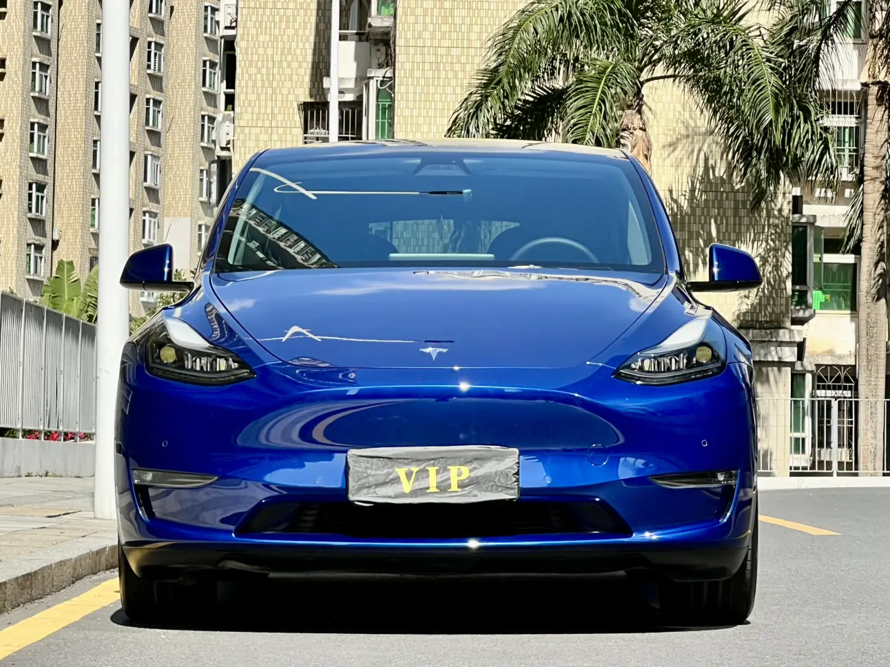 Tesla Model Y  из Китая