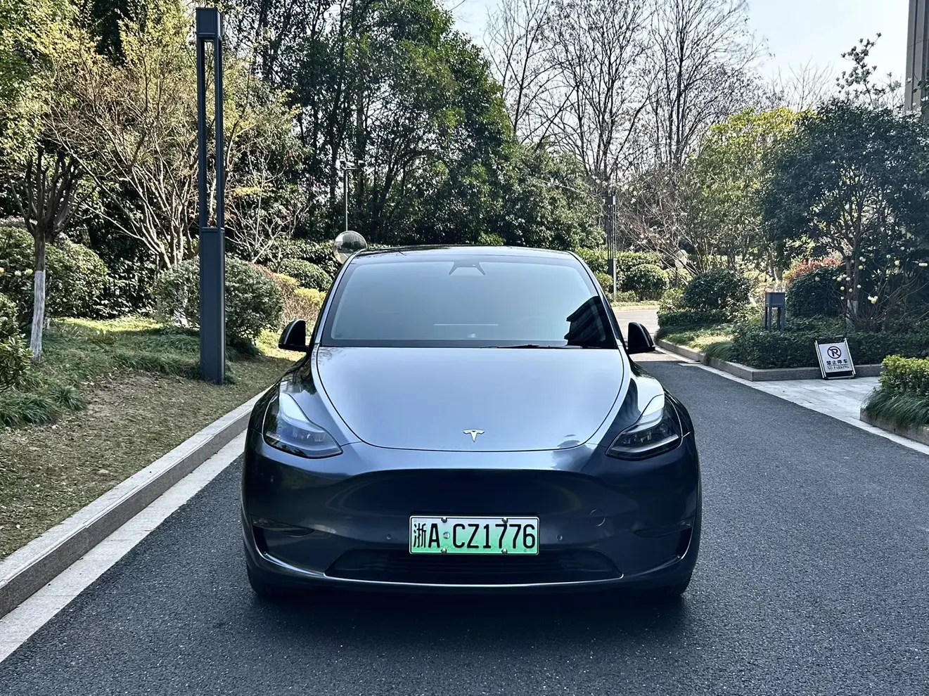 Tesla Model Y  из Китая