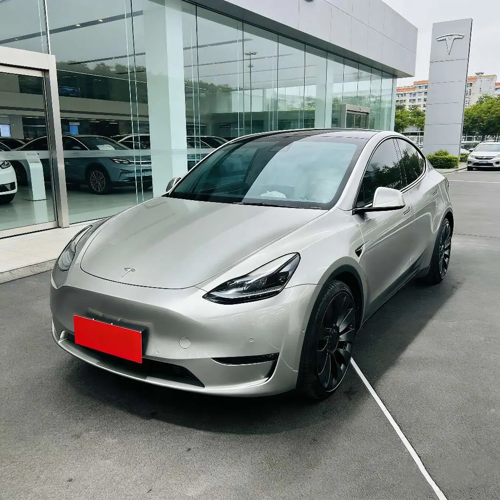 Tesla Model Y  из Китая