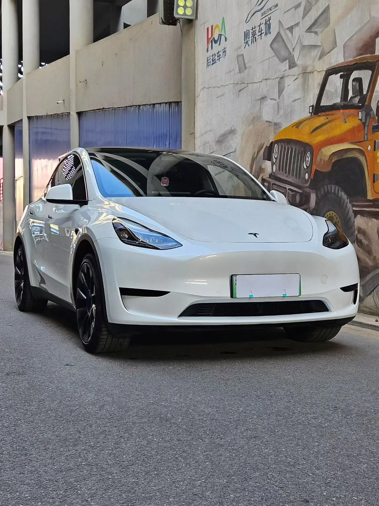 Tesla Model Y  из Китая